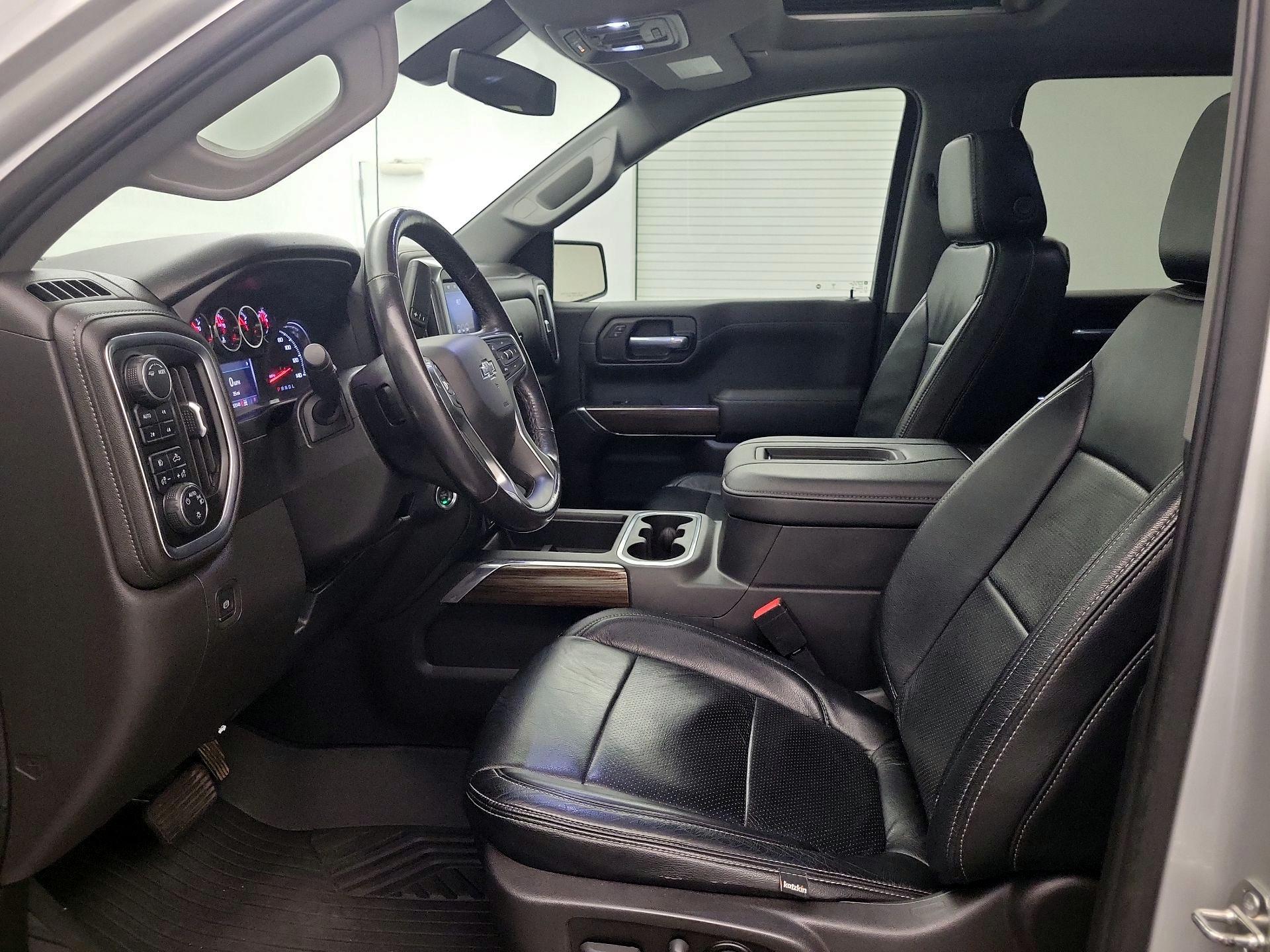 Thumbnail: 2021 Chevrolet Silverado 1500 - 11