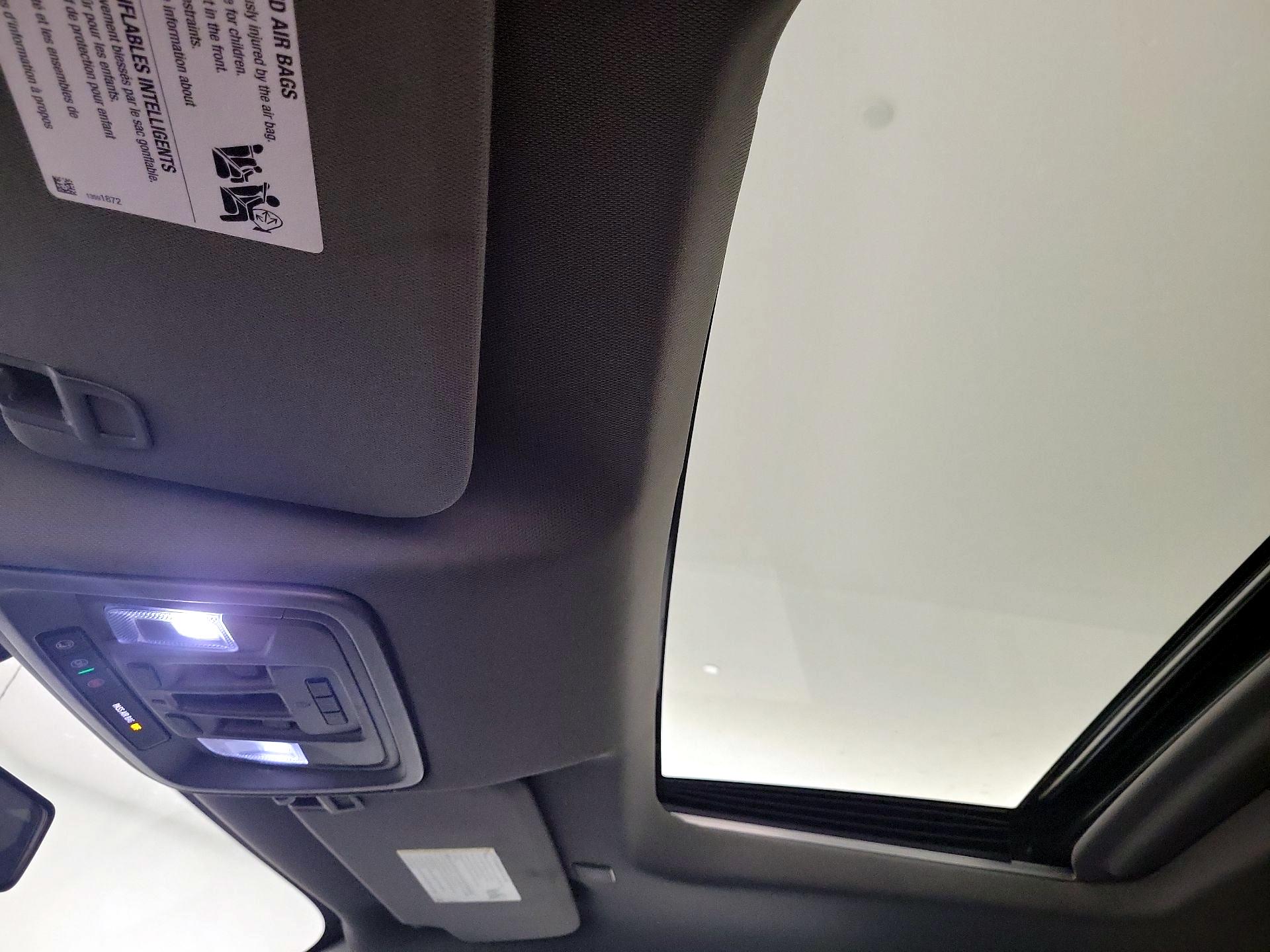 Thumbnail: 2021 Chevrolet Silverado 1500 - 19