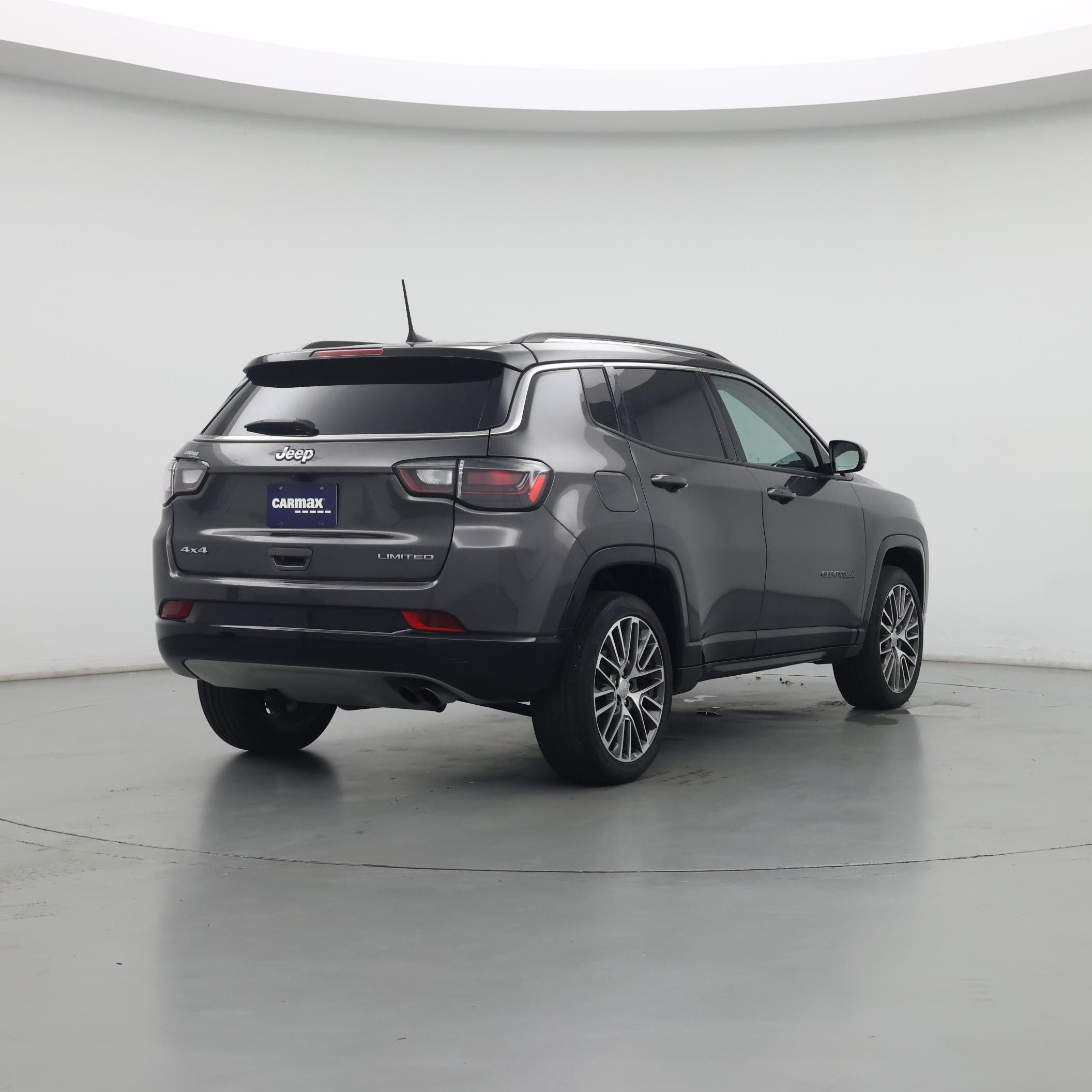 Thumbnail: 2022 Jeep Compass - 8
