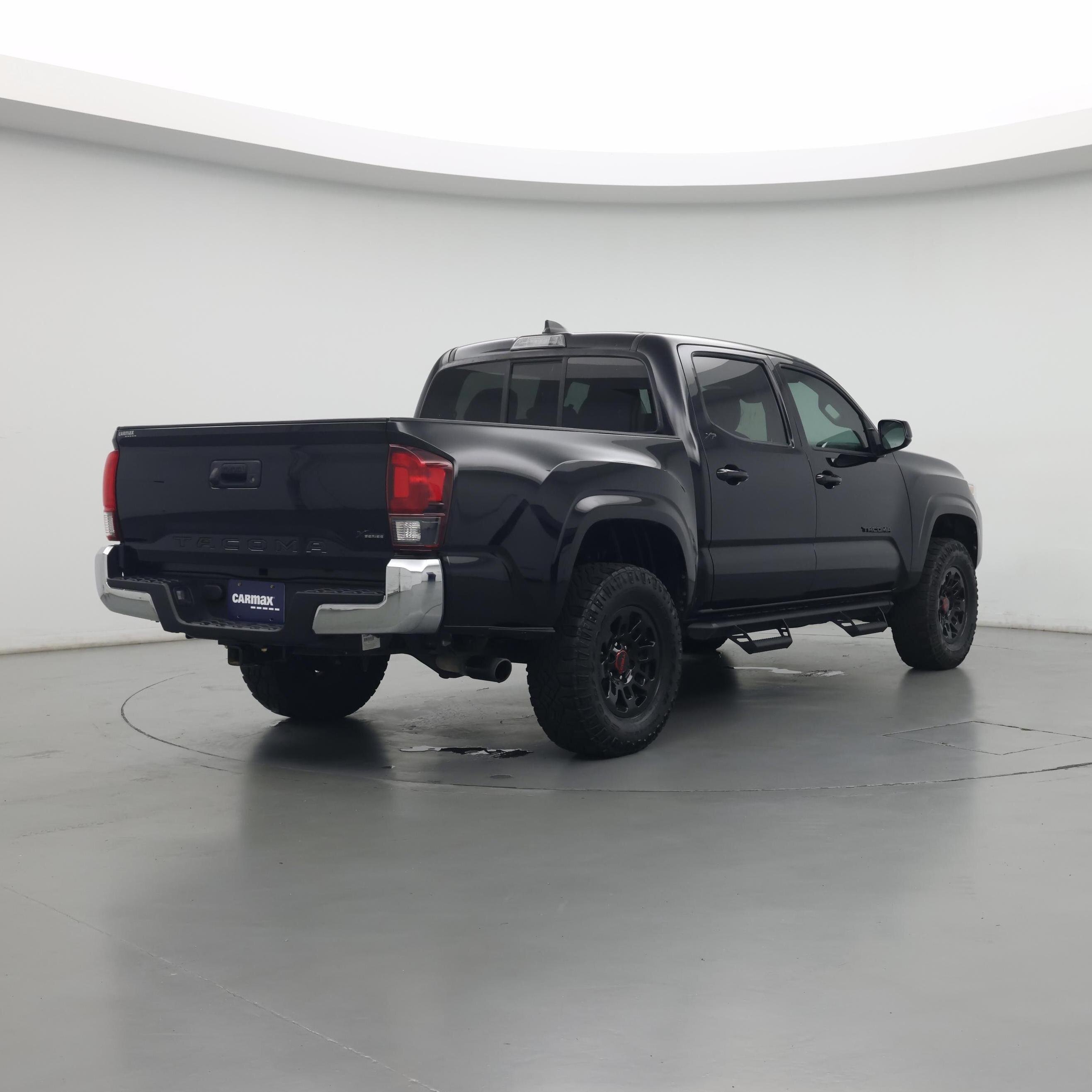 Thumbnail: 2022 Toyota Tacoma - 8