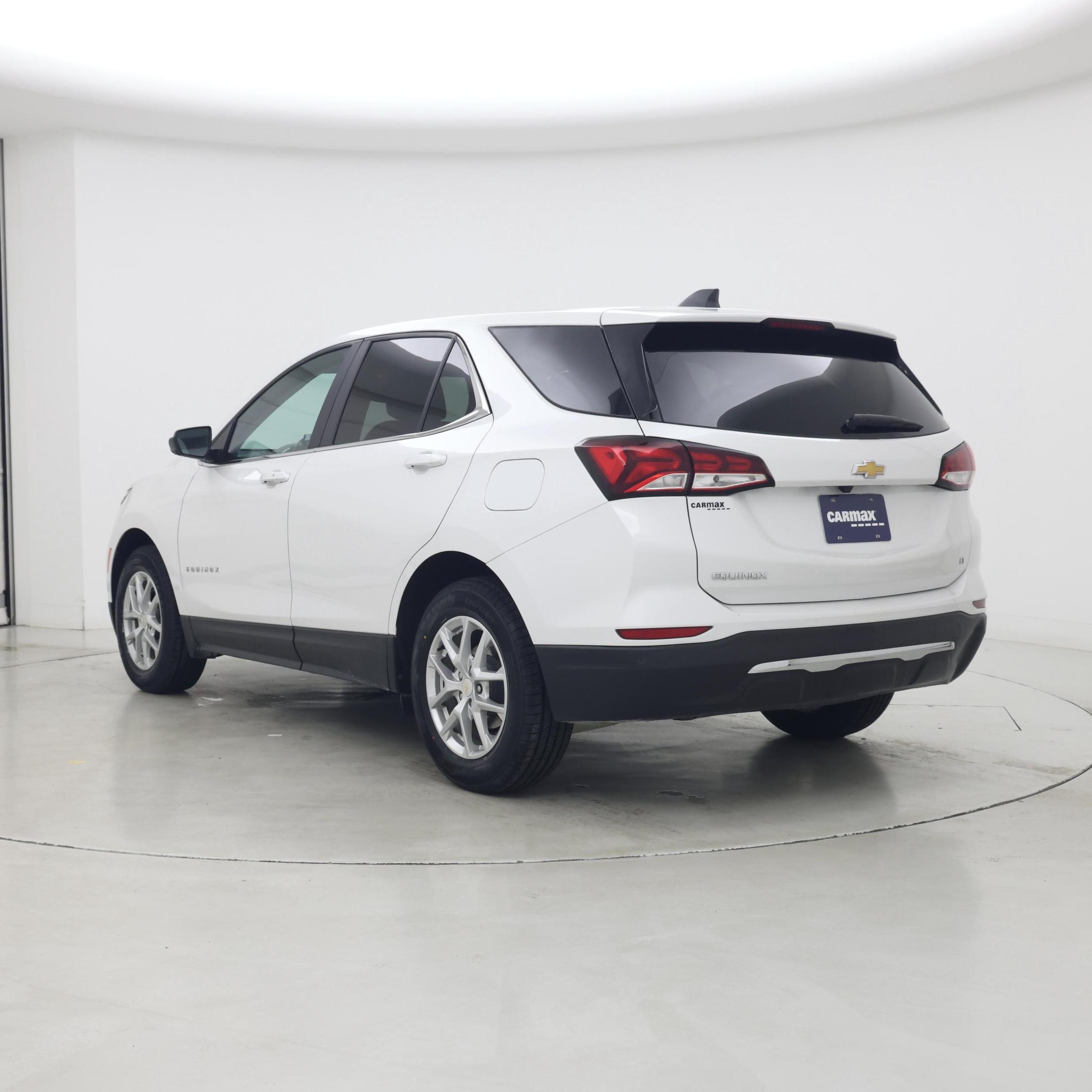Thumbnail: 2023 Chevrolet Equinox - 2