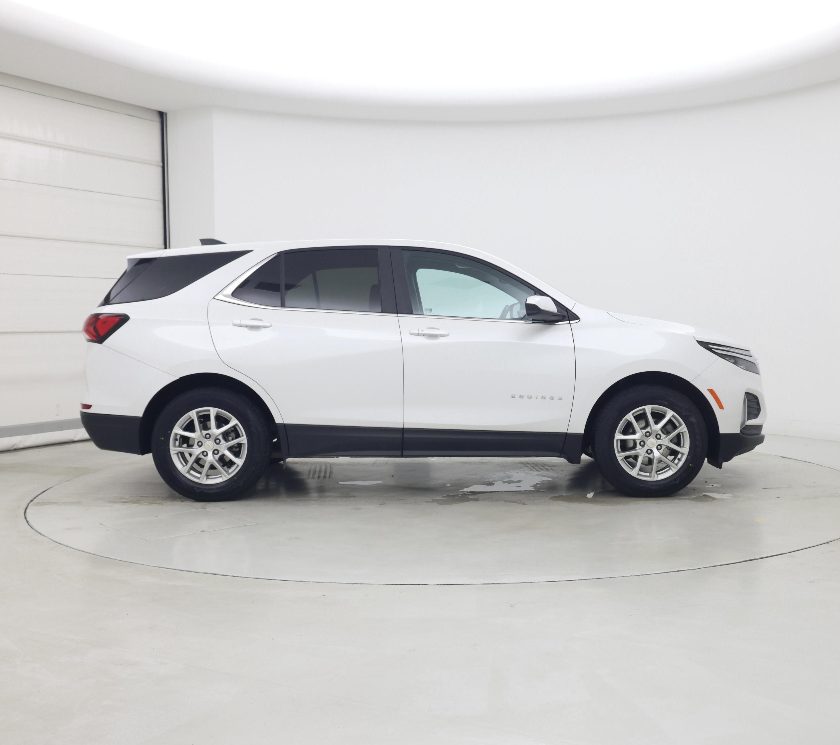 Thumbnail: 2023 Chevrolet Equinox - 7