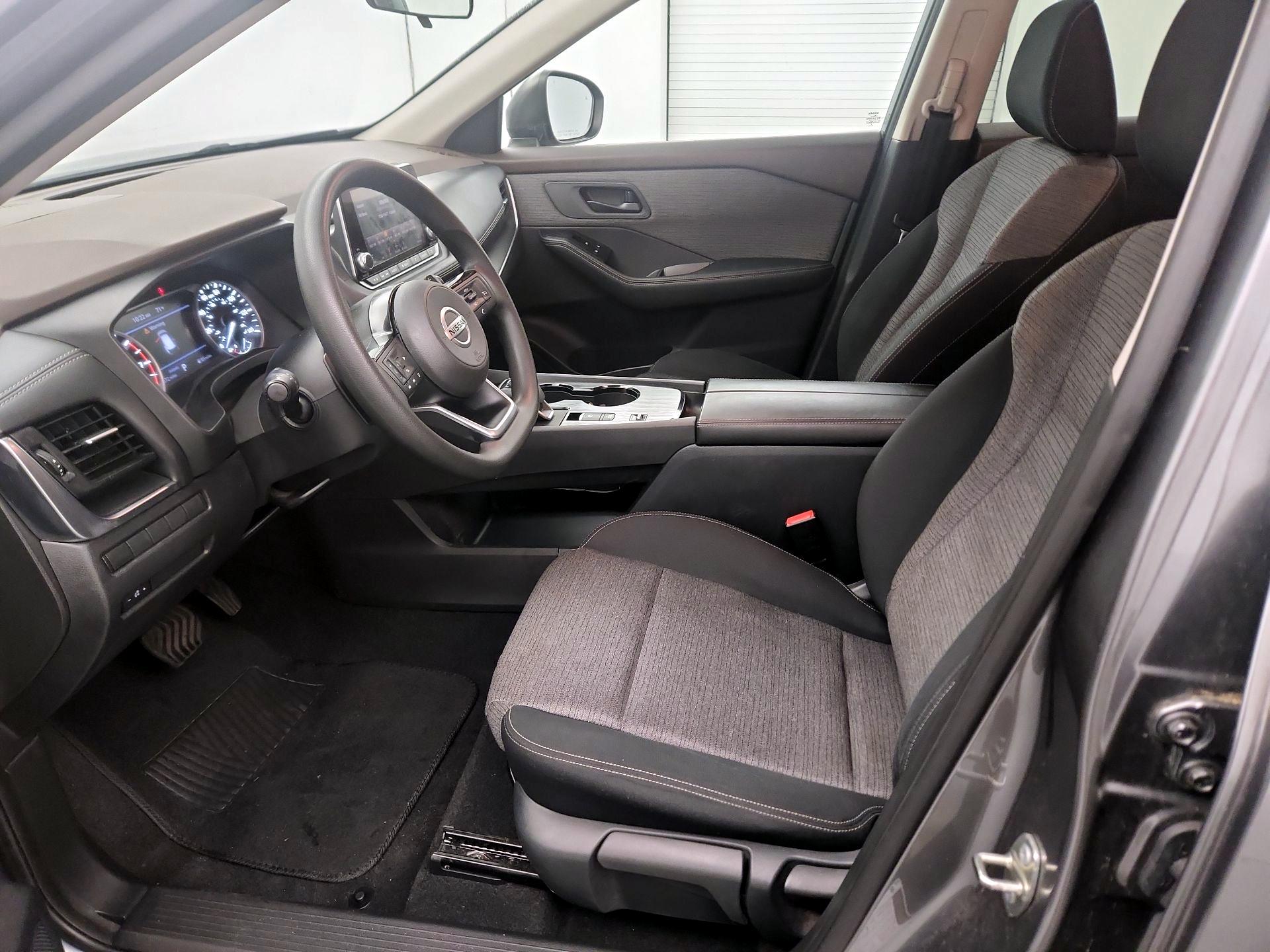 Thumbnail: 2021 Nissan Rogue - 11