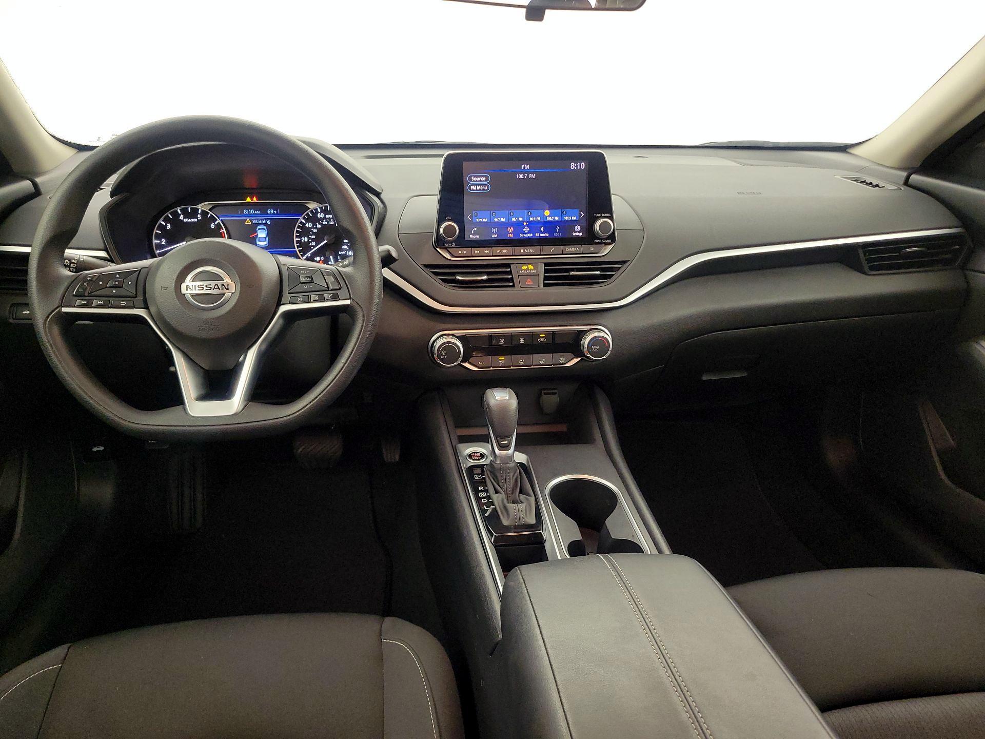 Thumbnail: 2022 Nissan Altima - 9