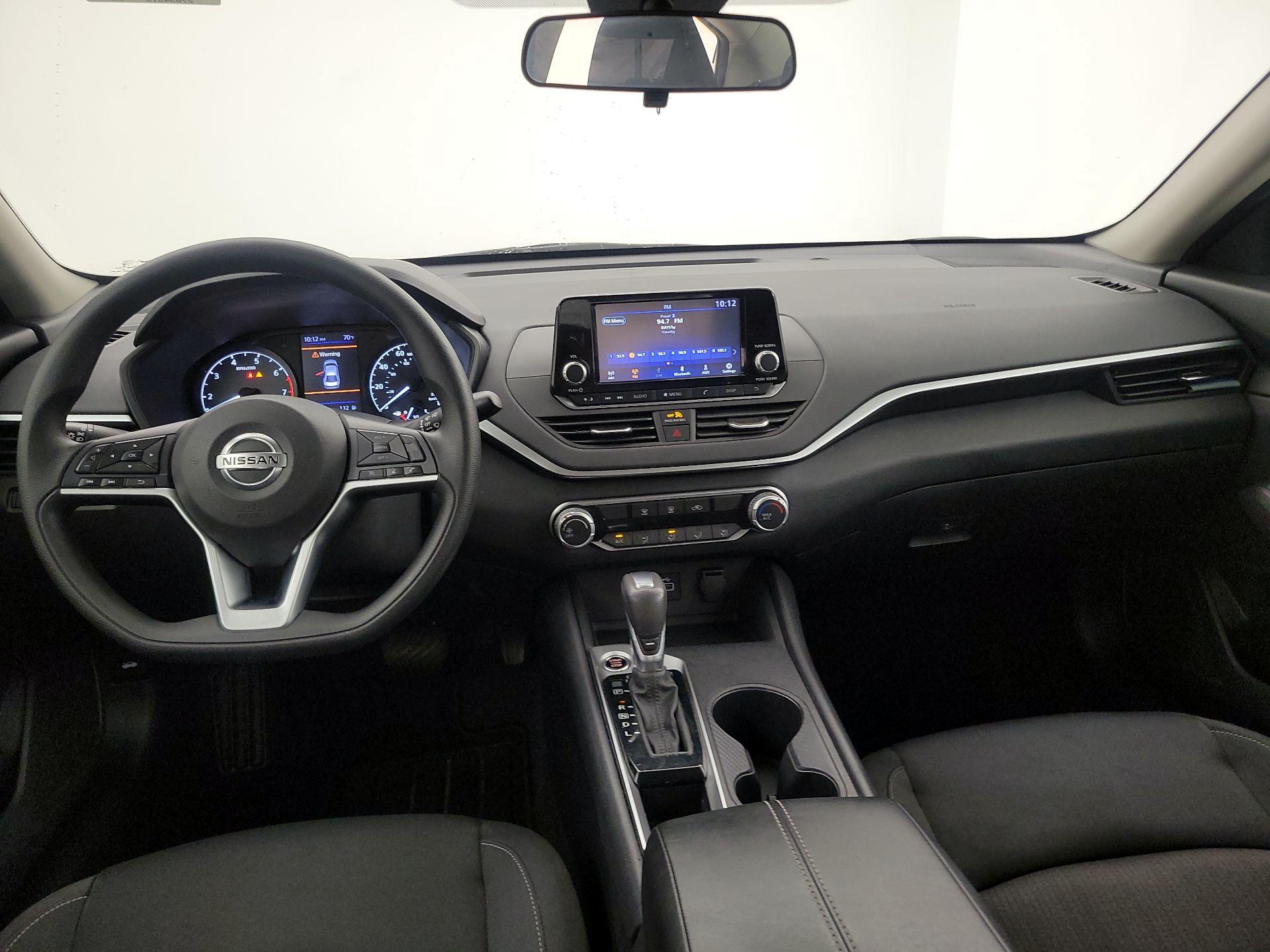 Thumbnail: 2021 Nissan Altima - 9