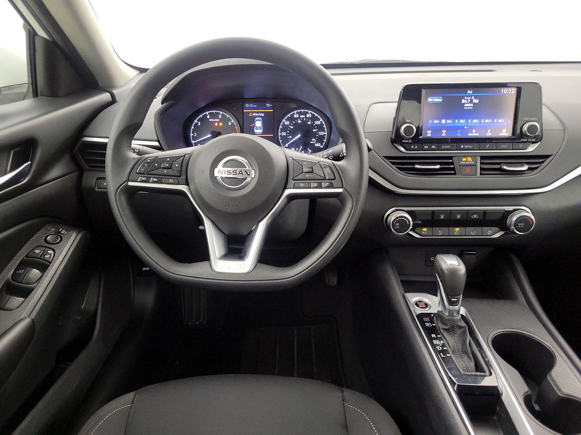 Thumbnail: 2021 Nissan Altima - 10
