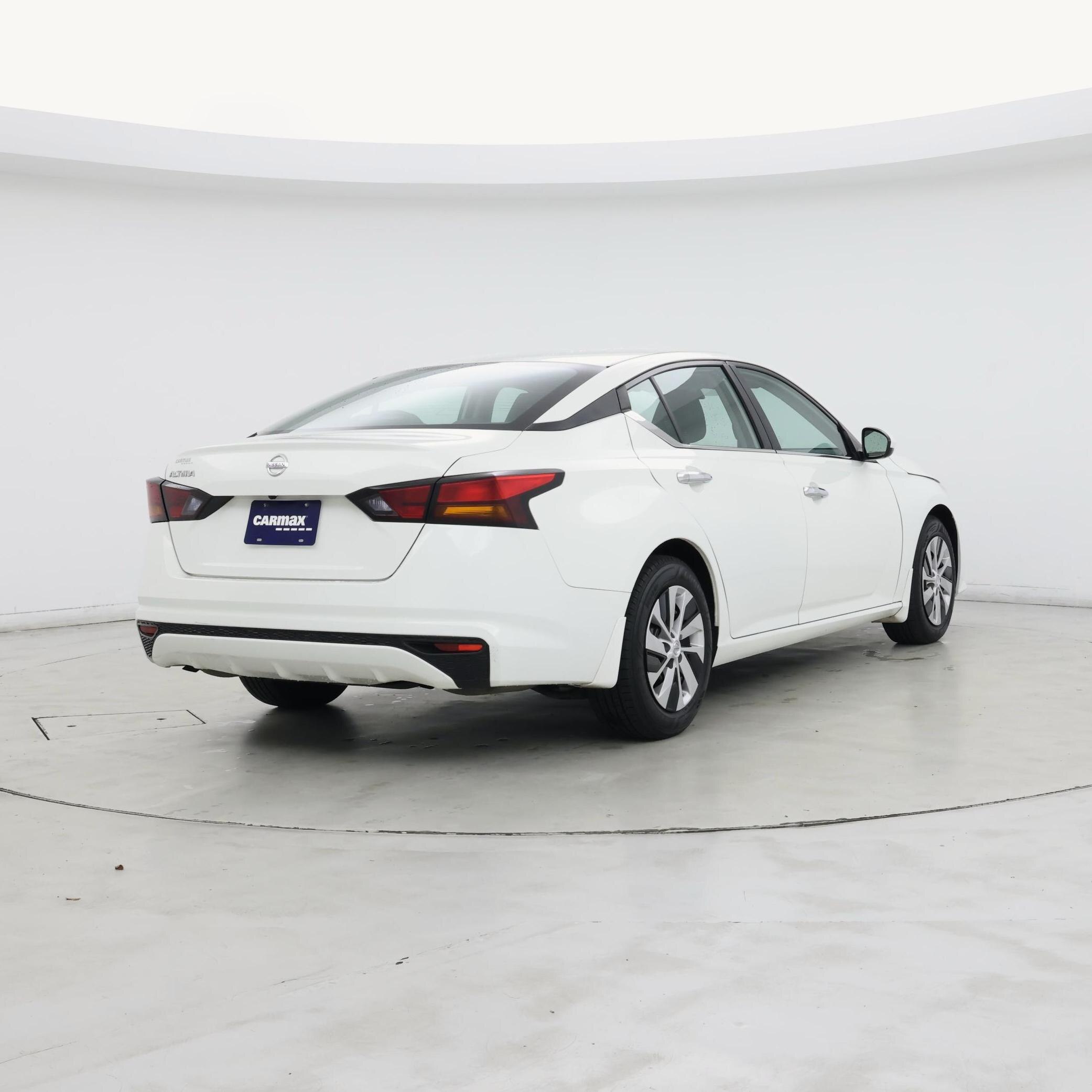 Thumbnail: 2021 Nissan Altima - 8