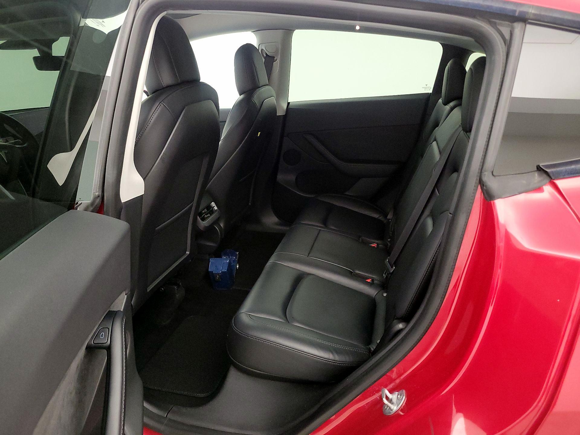 Thumbnail: 2022 Tesla Model Y - 20