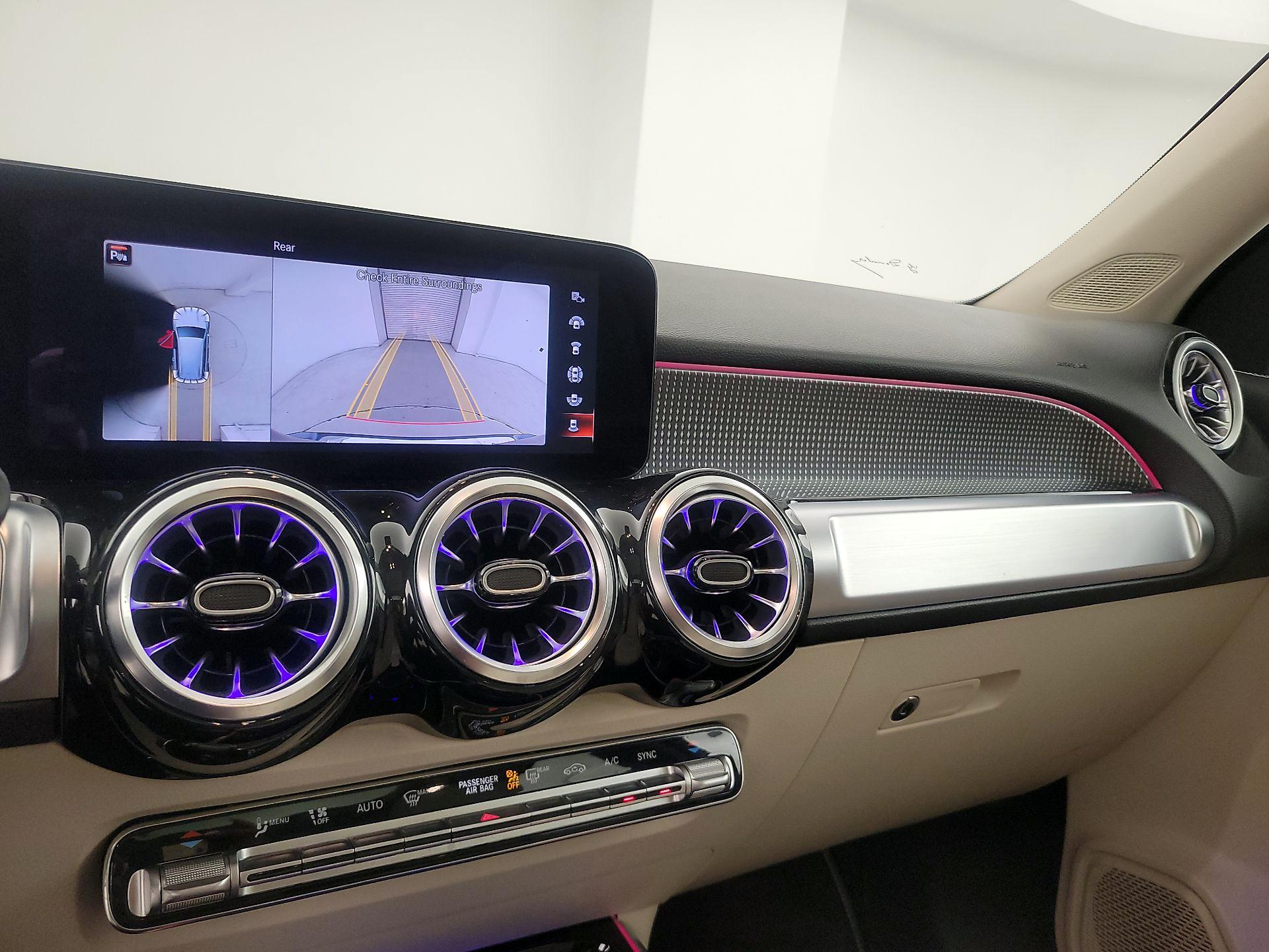 Thumbnail: 2022 Mercedes-Benz GLB - 14