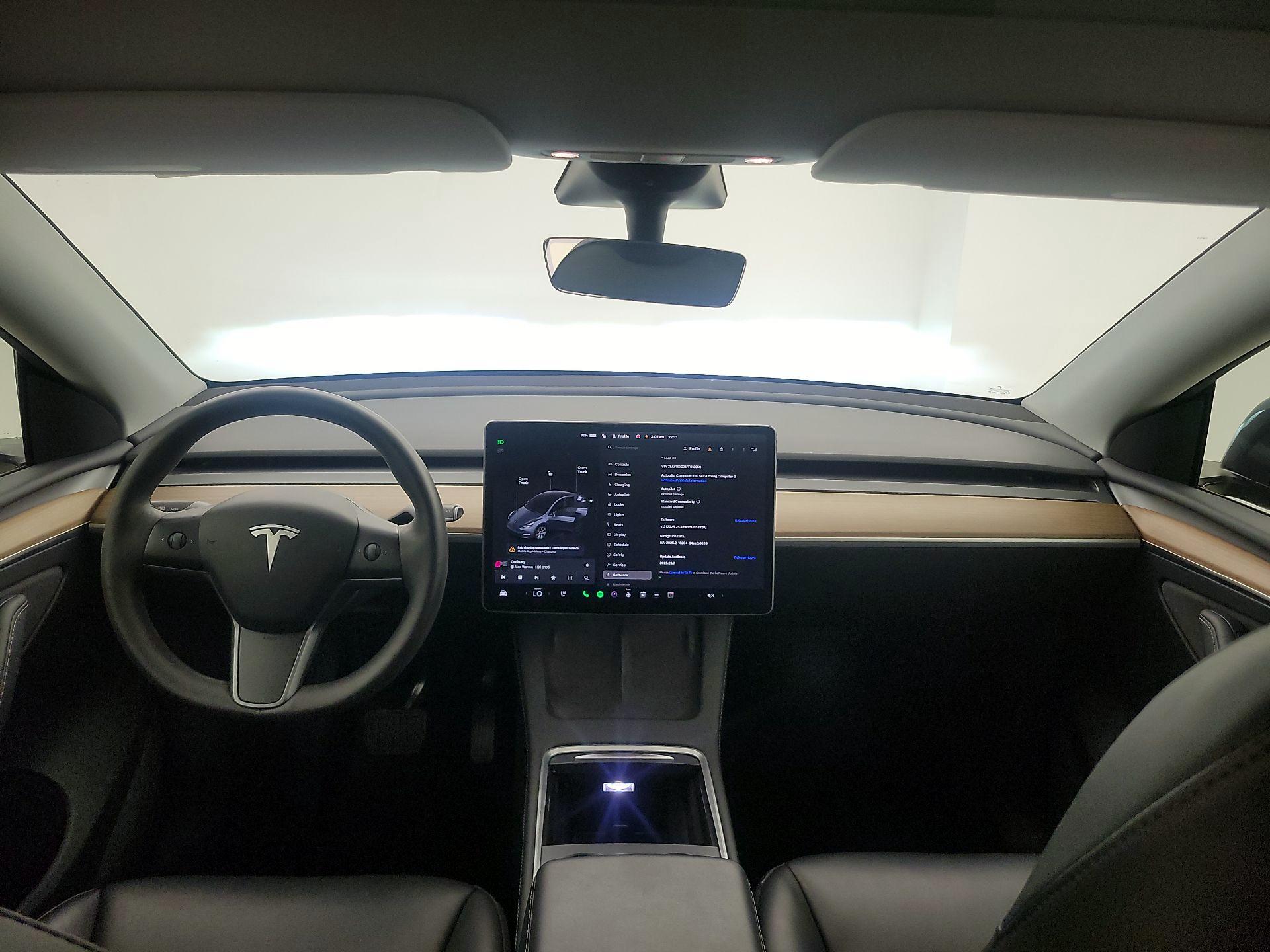 Thumbnail: 2023 Tesla Model Y - 9