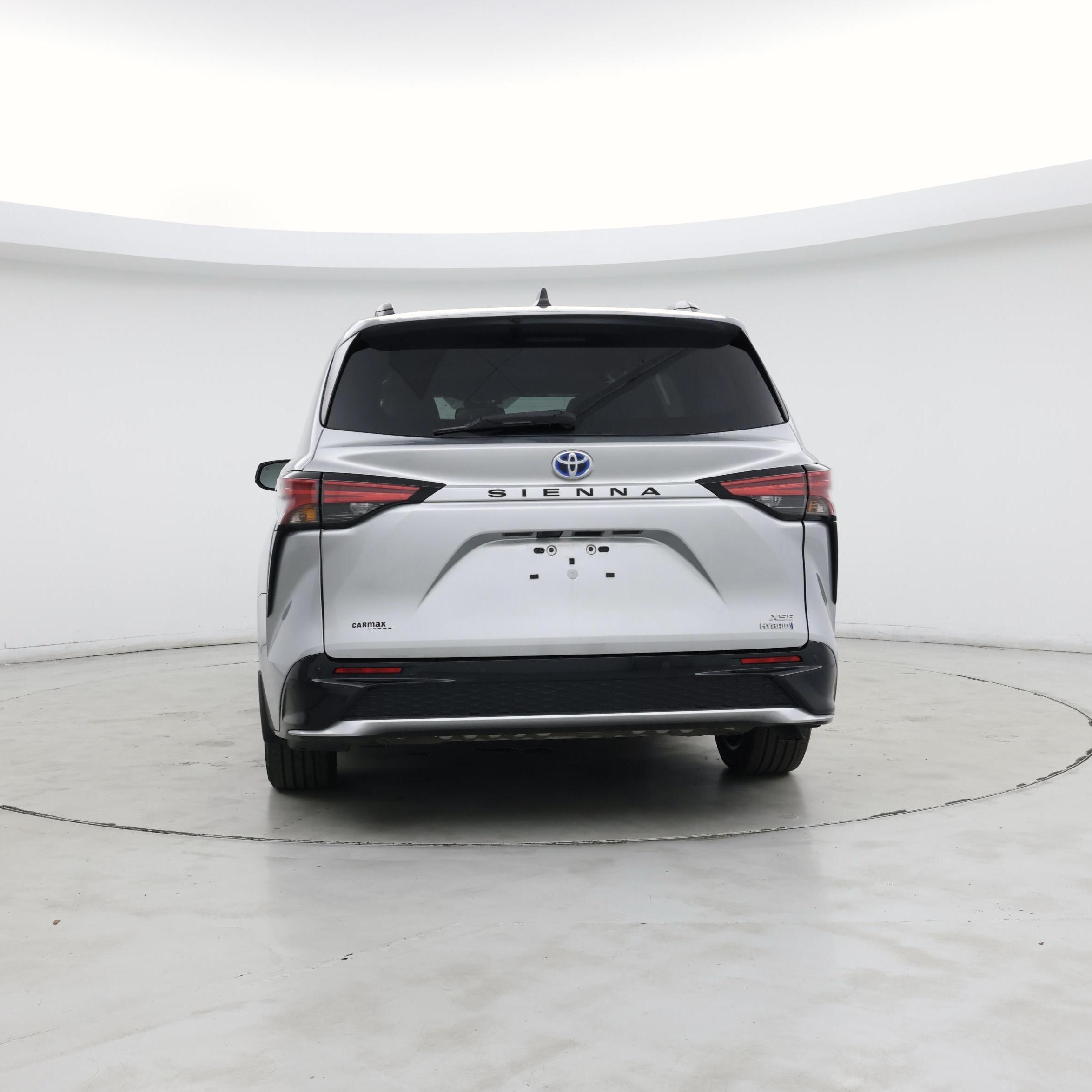 Thumbnail: 2022 Toyota Sienna - 6