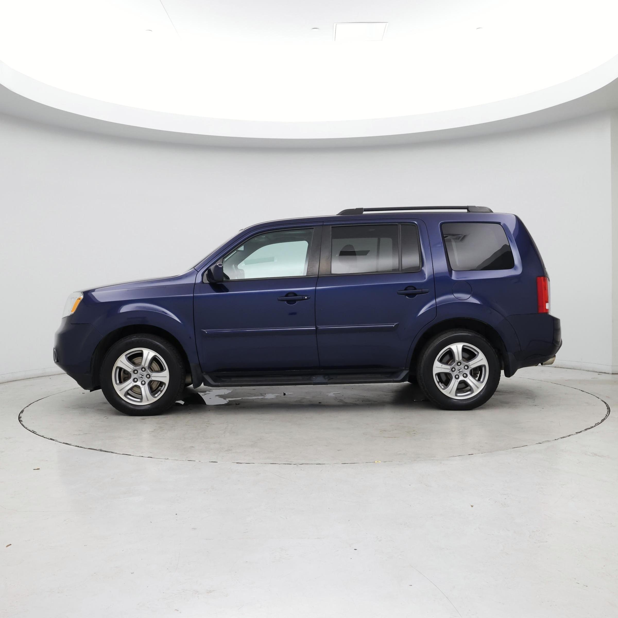 Thumbnail: 2015 Honda Pilot - 3