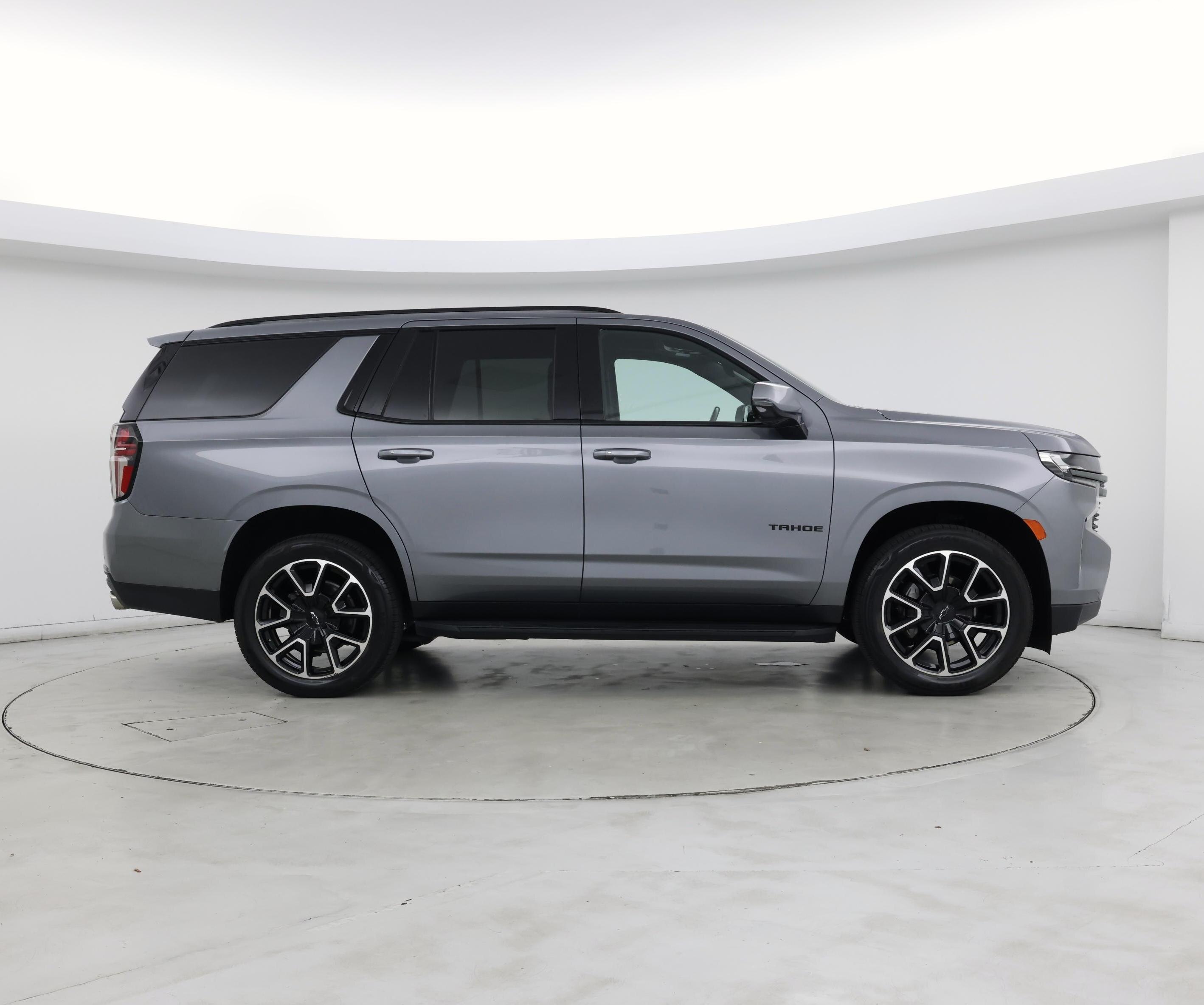 Thumbnail: 2022 Chevrolet Tahoe - 7