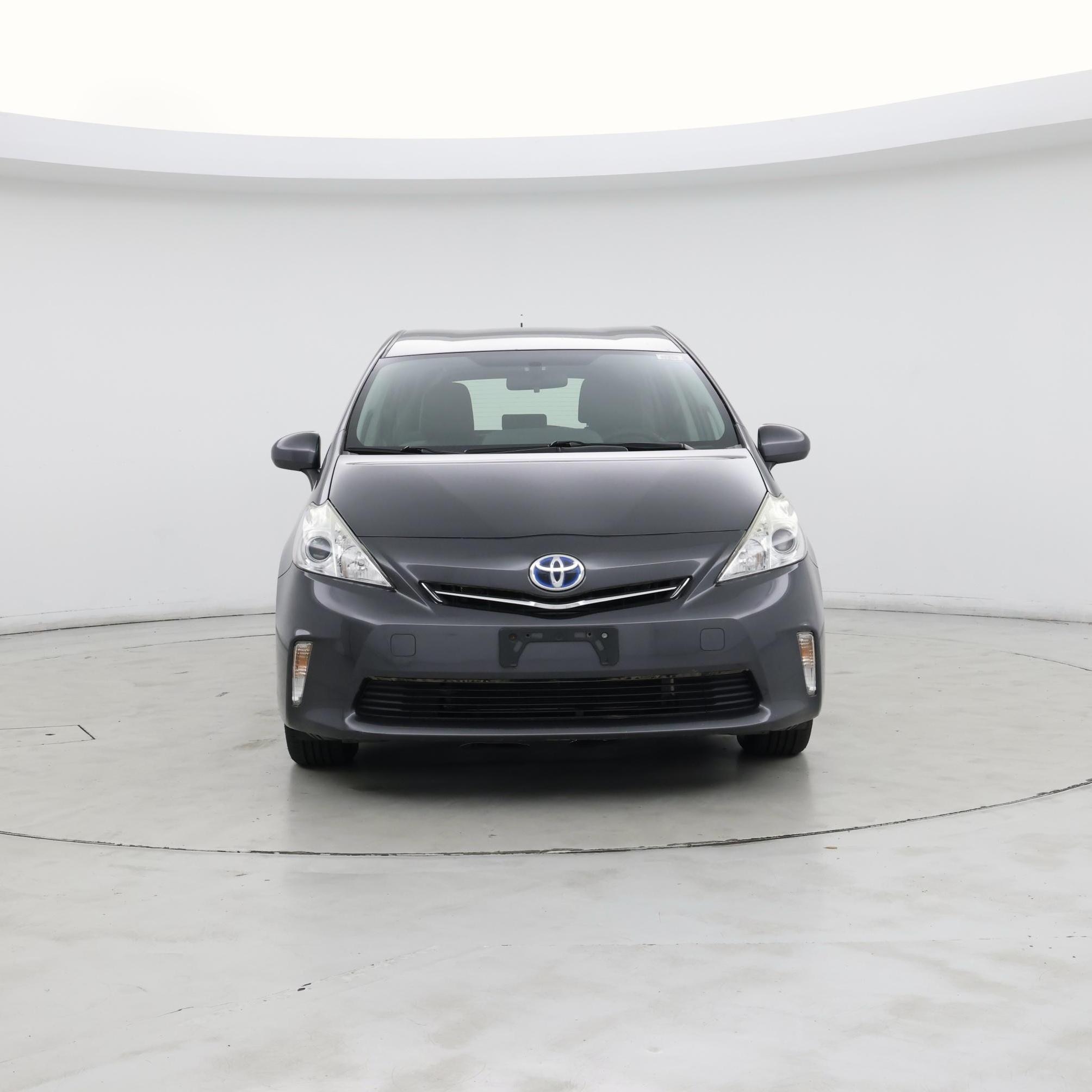 Thumbnail: 2014 Toyota Prius v - 5