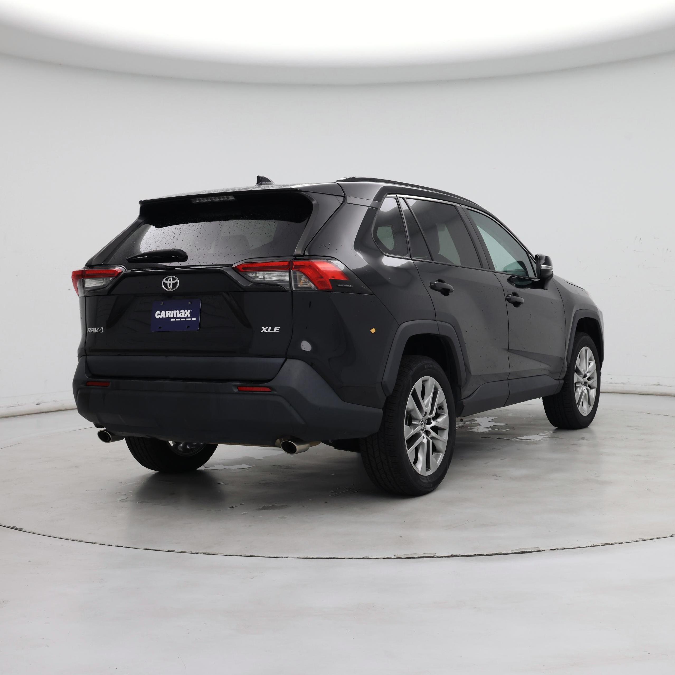 Thumbnail: 2022 Toyota RAV4 - 8