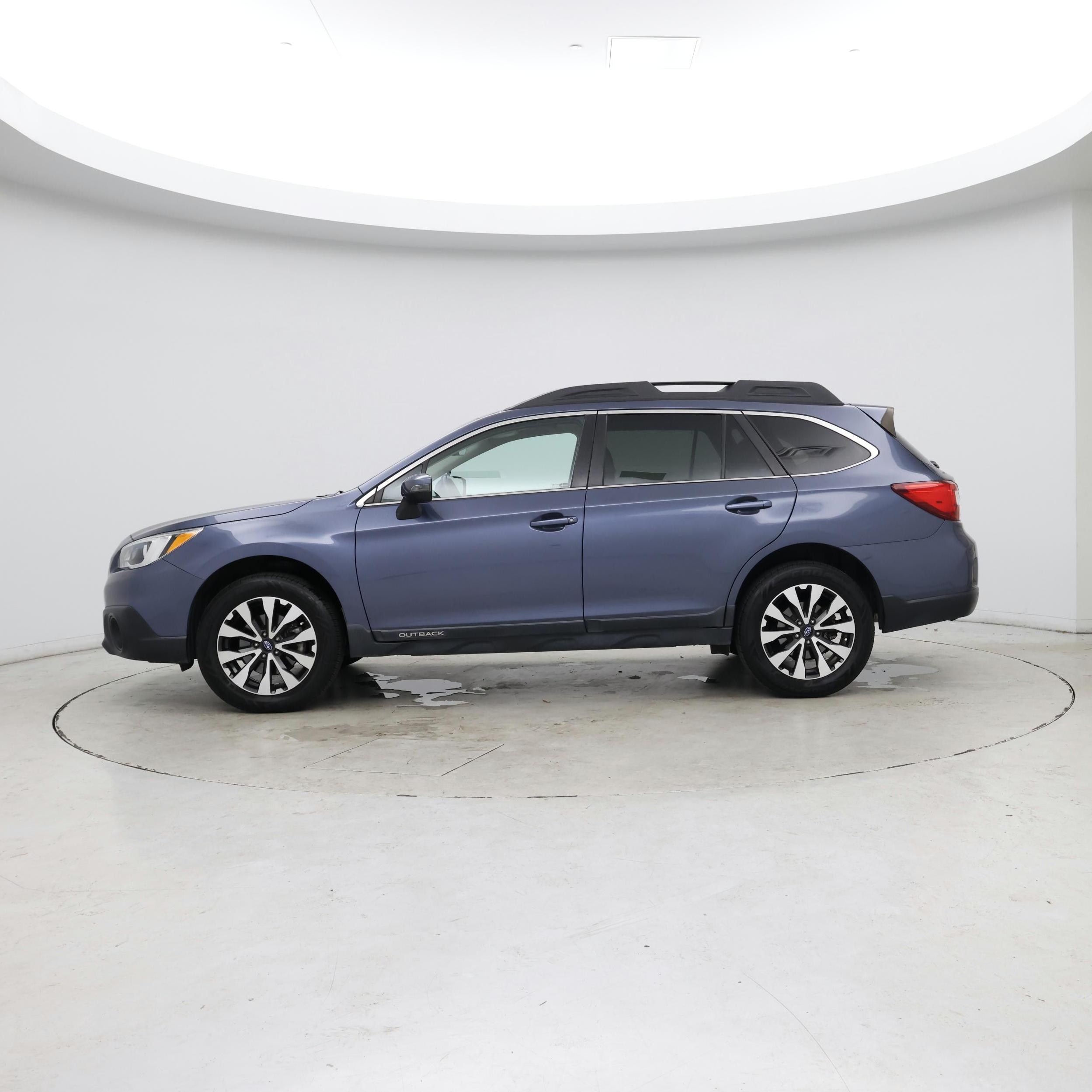 Thumbnail: 2017 Subaru Outback - 3