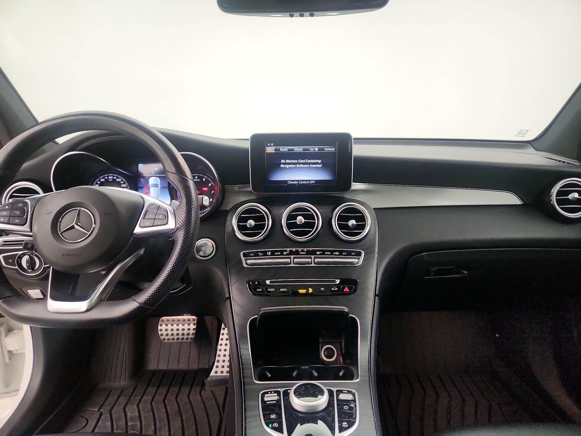 Thumbnail: 2019 Mercedes-Benz GLC - 9