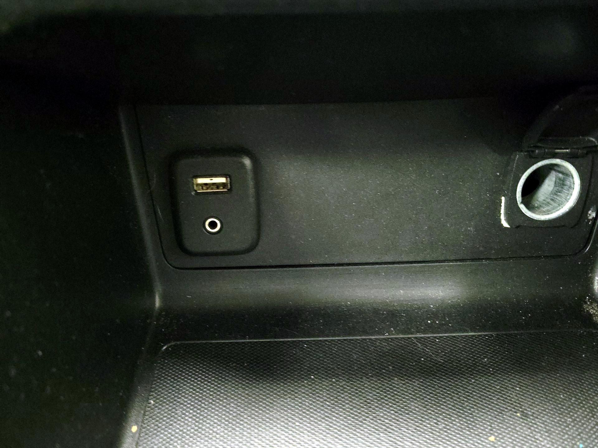 Thumbnail: 2017 Chevrolet Colorado - 18