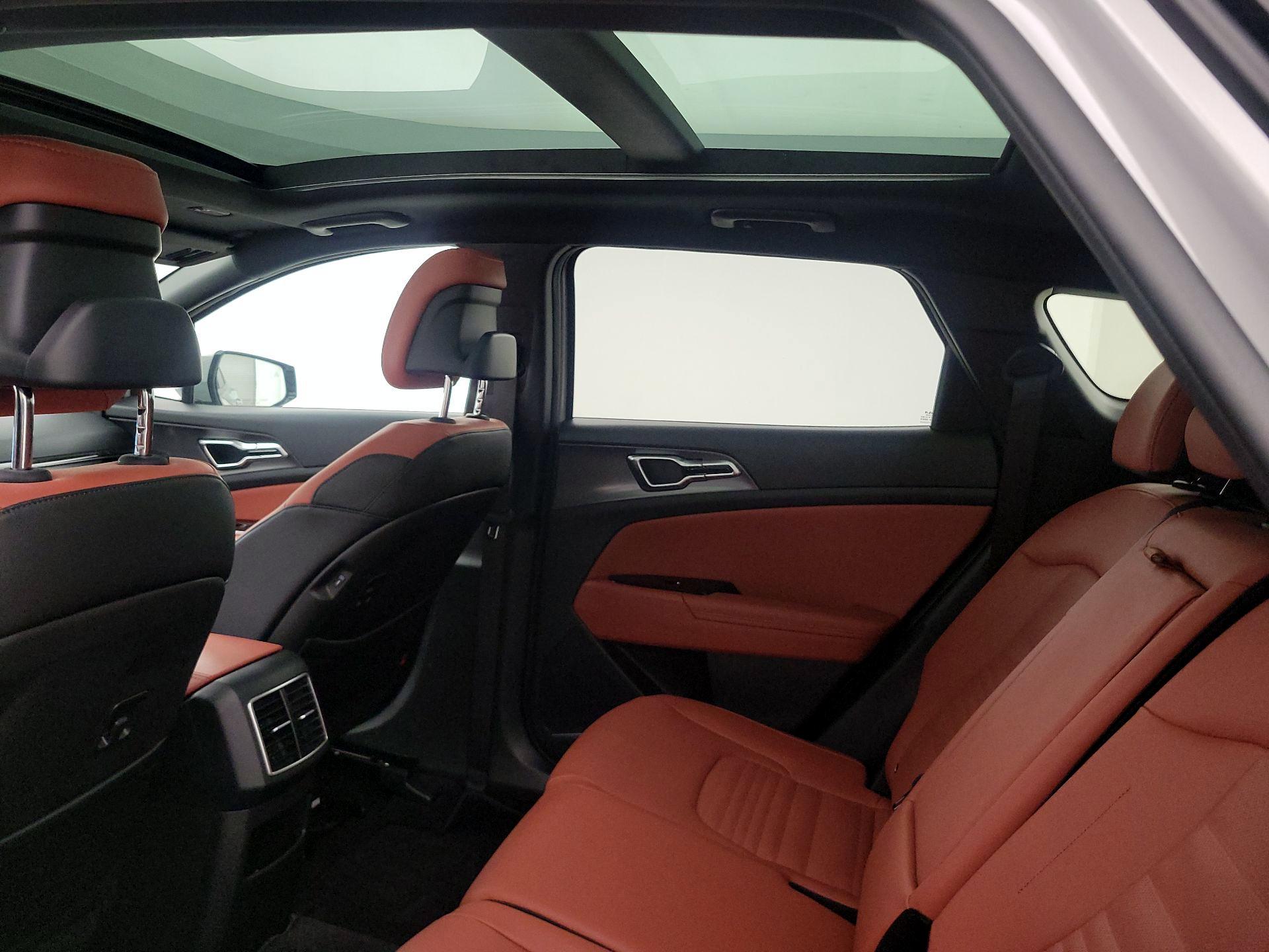 Thumbnail: 2025 Kia Sportage - 20