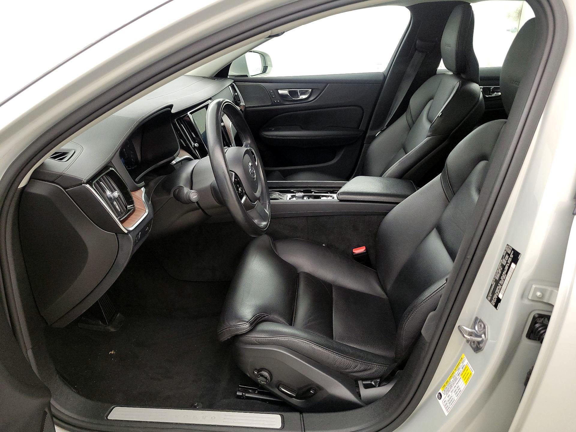 Thumbnail: 2019 Volvo S60 - 11