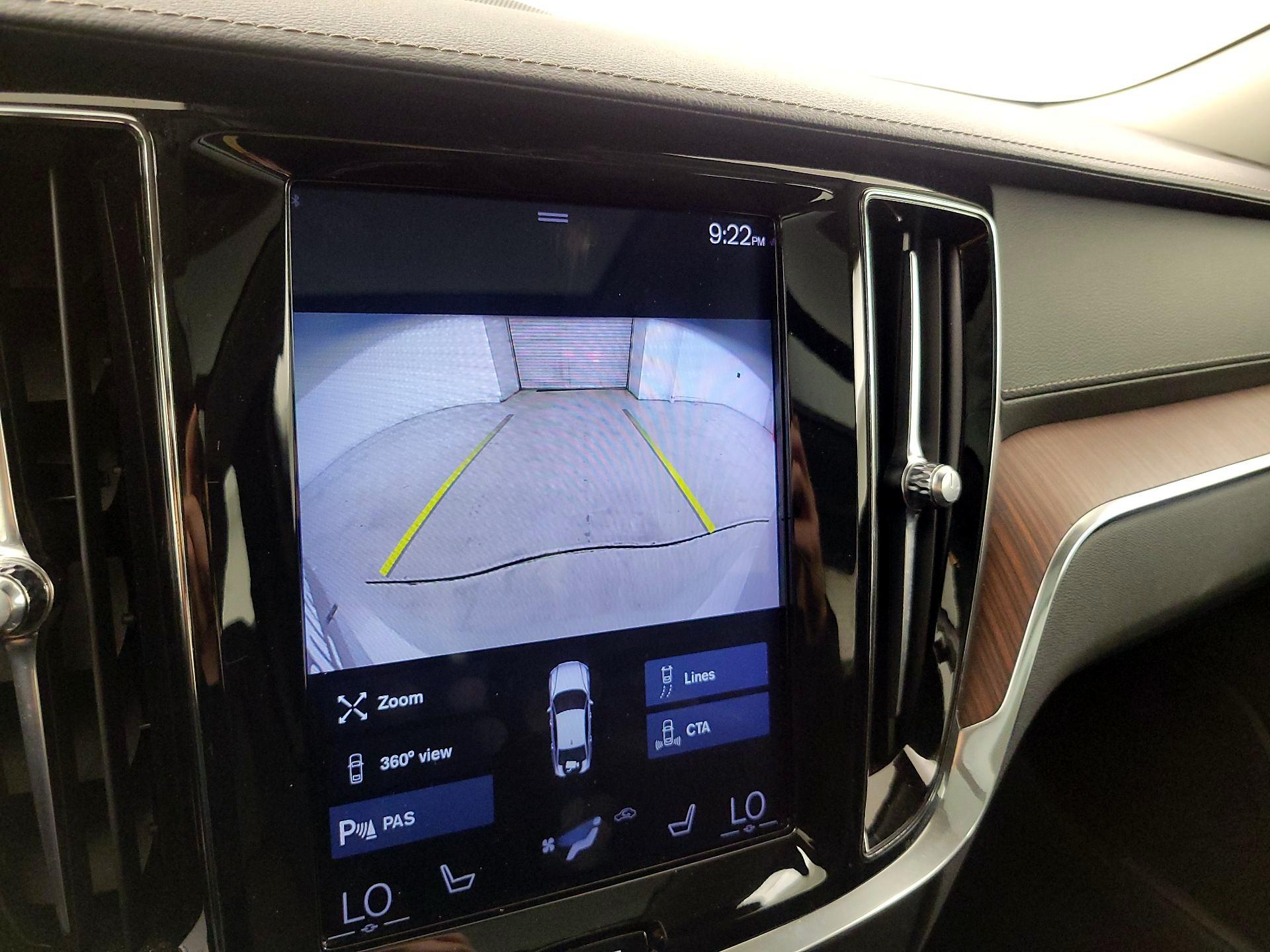 Thumbnail: 2019 Volvo S60 - 15