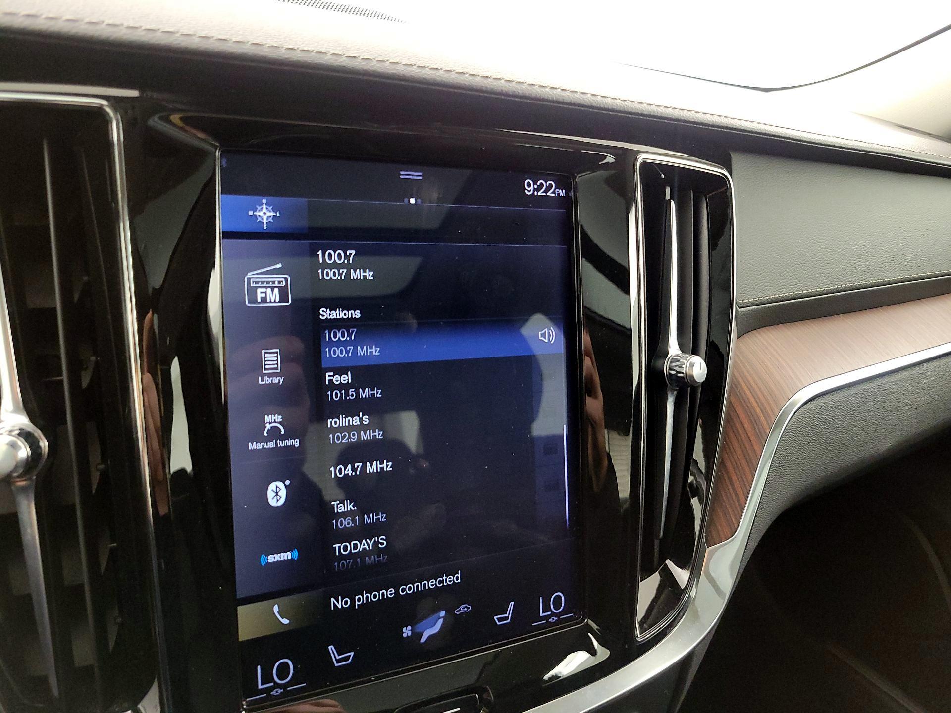 Thumbnail: 2019 Volvo S60 - 16