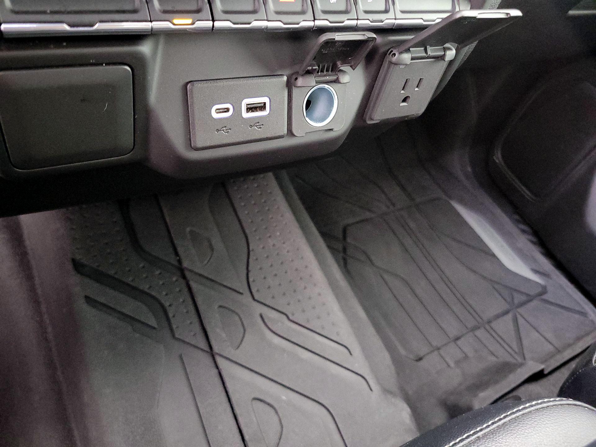 Thumbnail: 2022 Chevrolet Silverado 1500 - 18