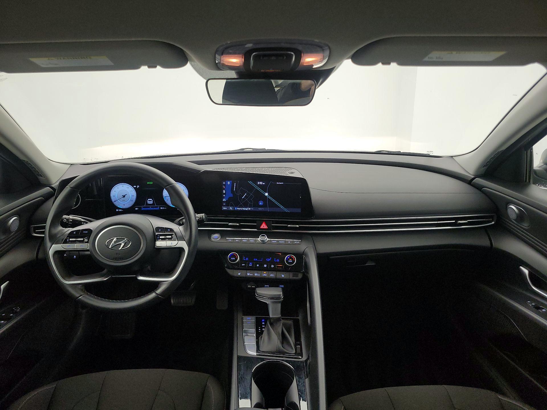 Thumbnail: 2023 Hyundai Elantra - 9