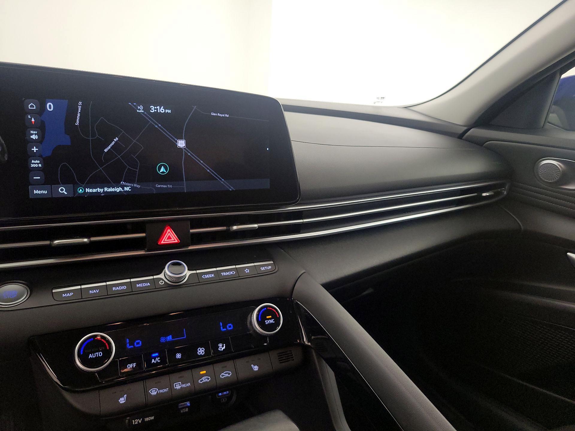 Thumbnail: 2023 Hyundai Elantra - 14