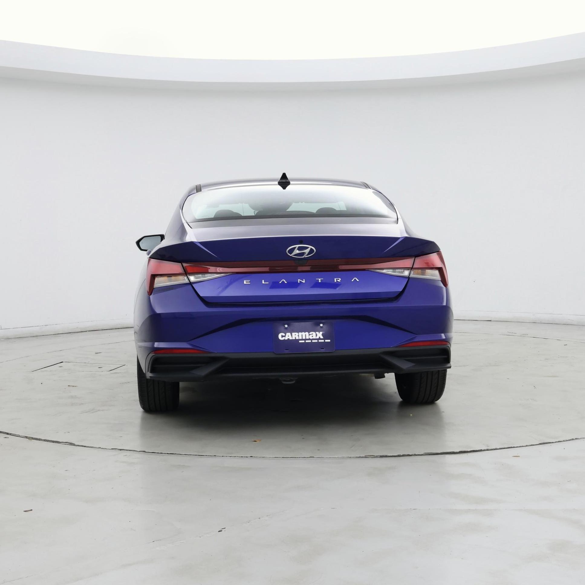 Thumbnail: 2023 Hyundai Elantra - 6