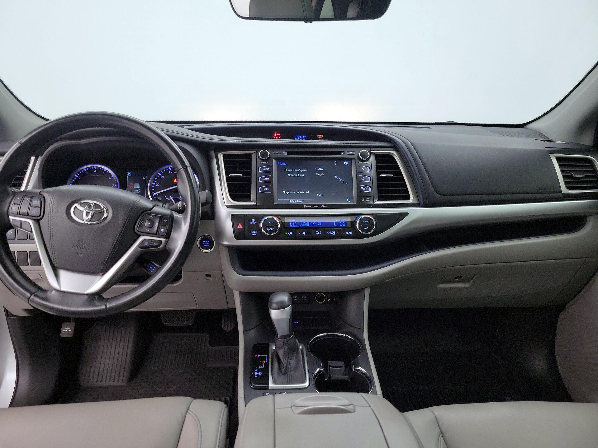 Thumbnail: 2018 Toyota Highlander - 9