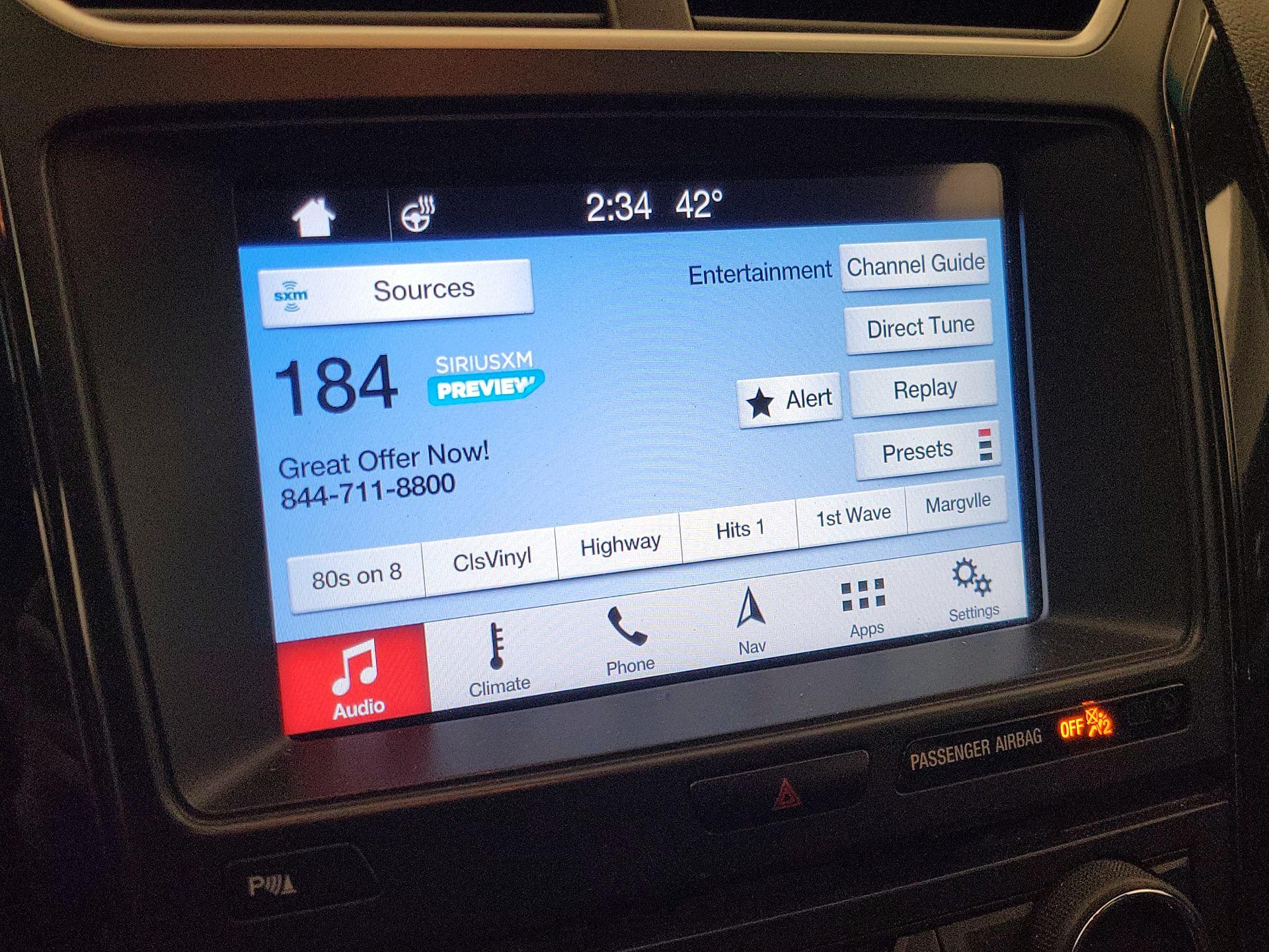 Thumbnail: 2017 Ford Explorer - 15