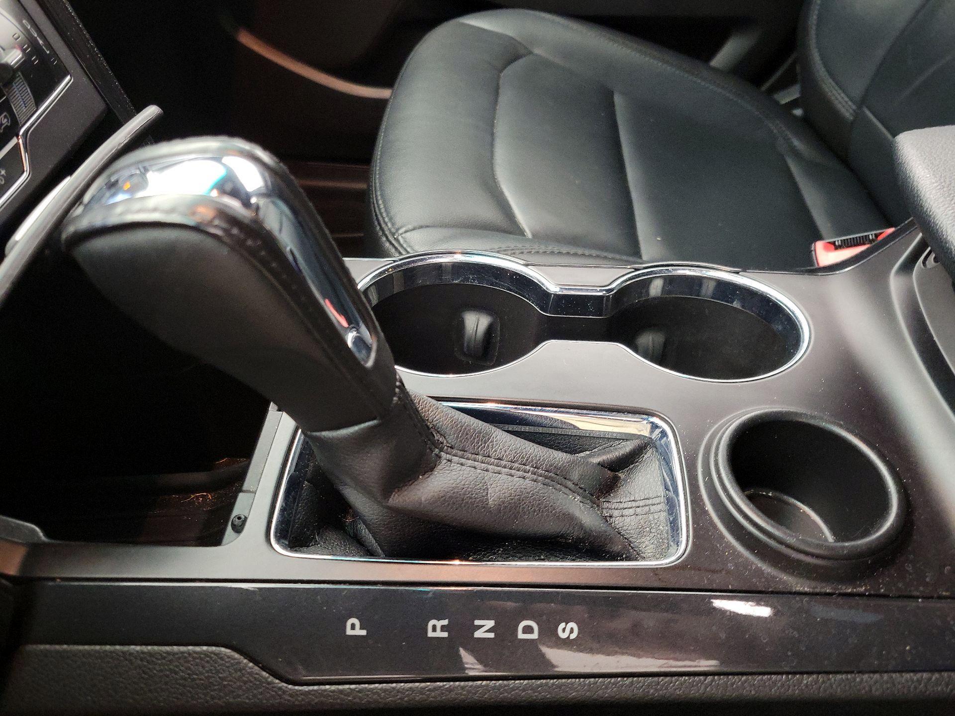 Thumbnail: 2017 Ford Explorer - 17