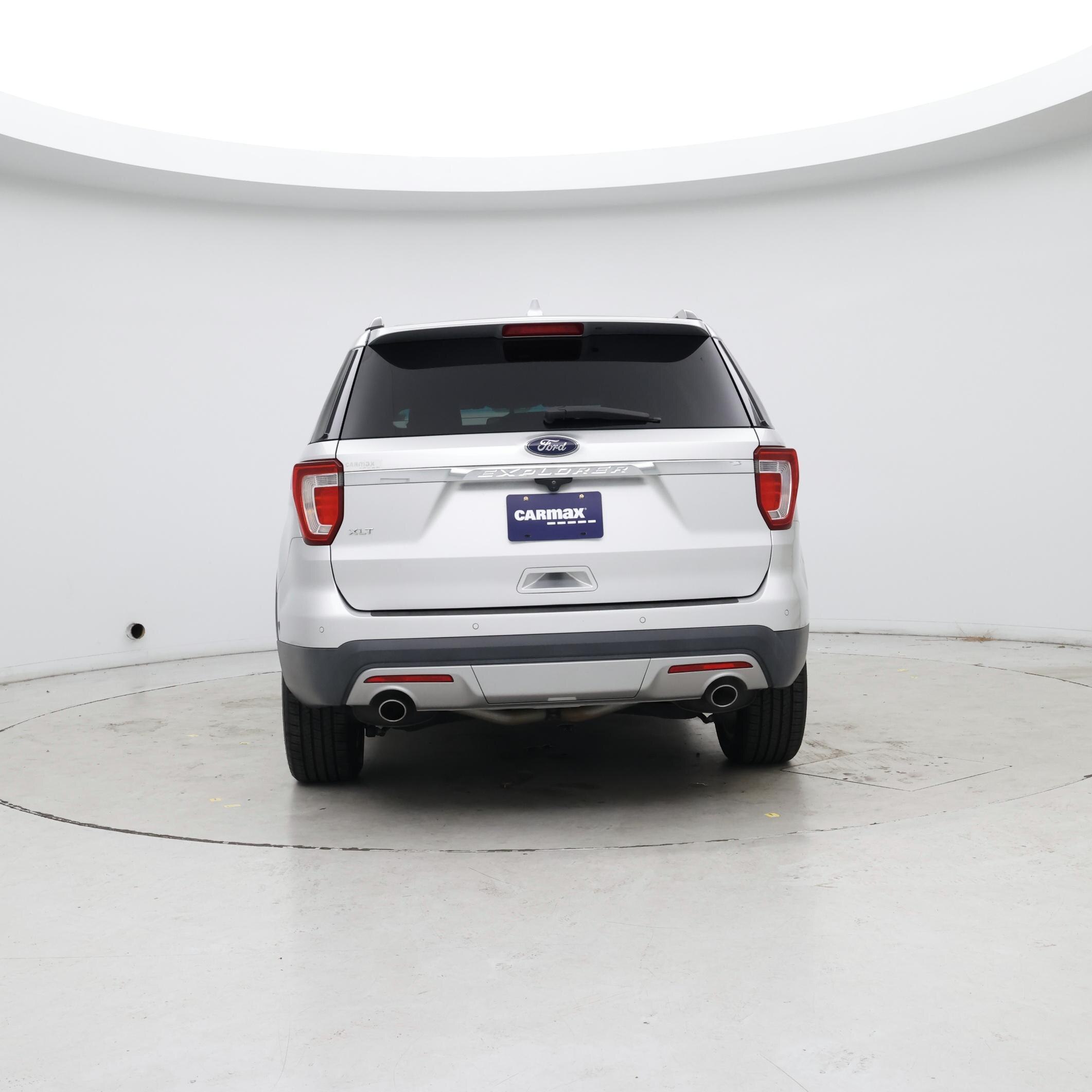 Thumbnail: 2017 Ford Explorer - 6