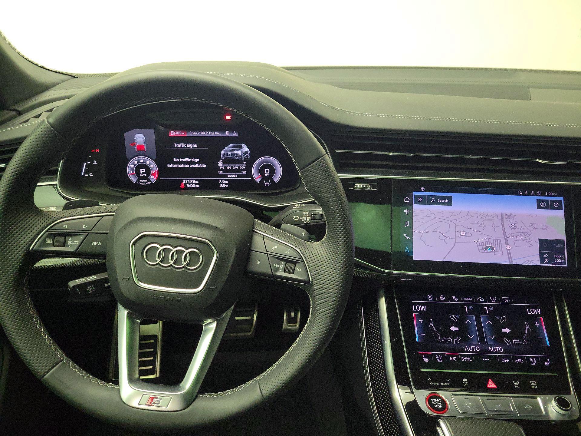 Thumbnail: 2023 Audi SQ8 - 10