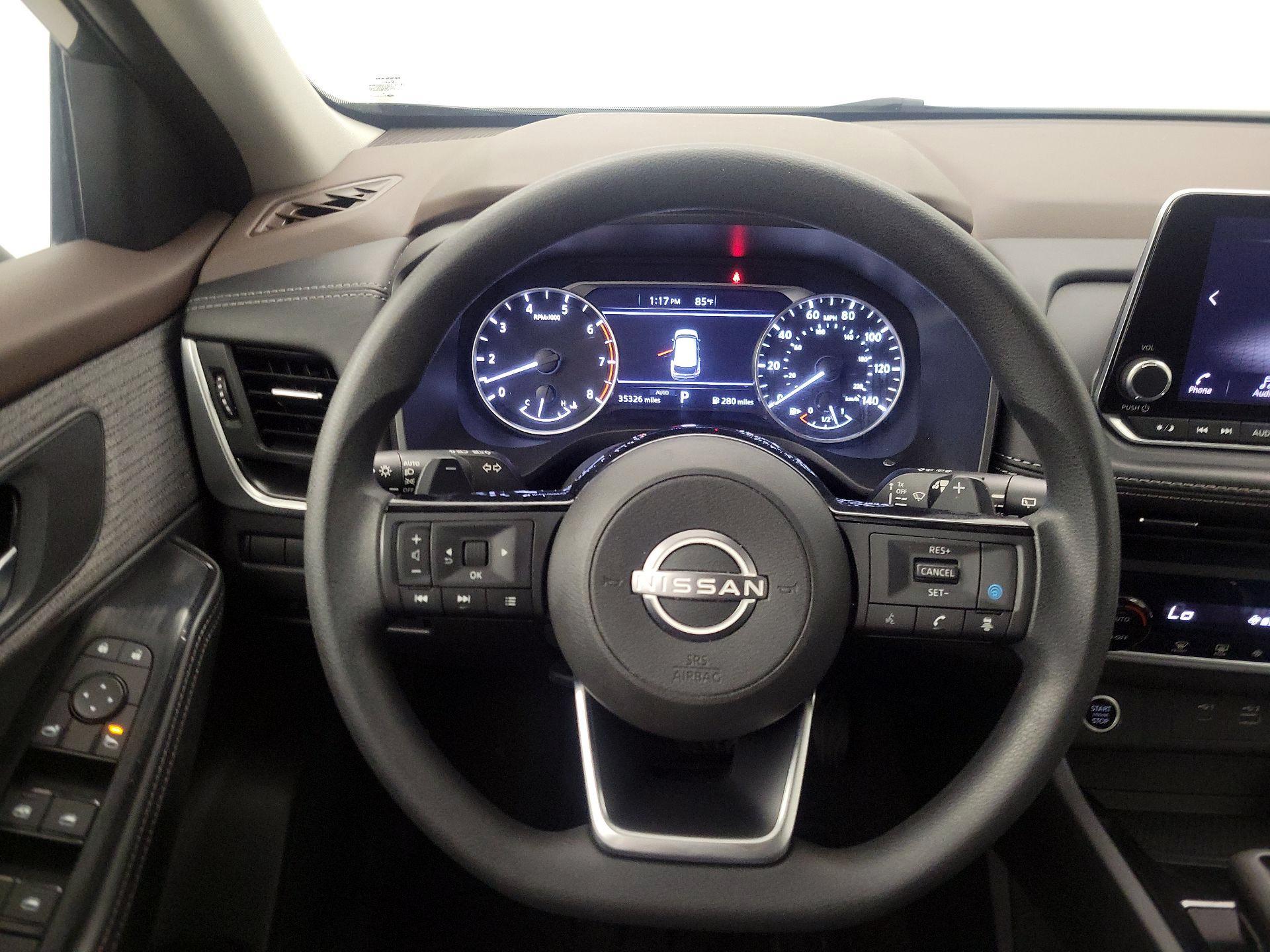 Thumbnail: 2023 Nissan Rogue - 10
