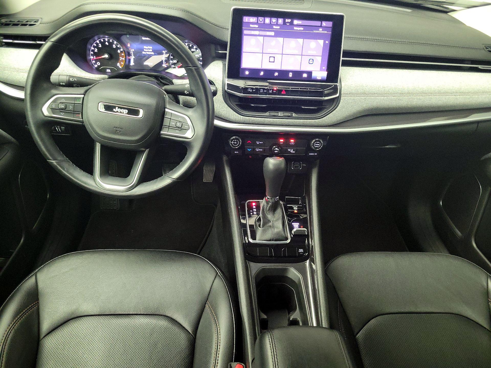 Thumbnail: 2022 Jeep Compass - 9