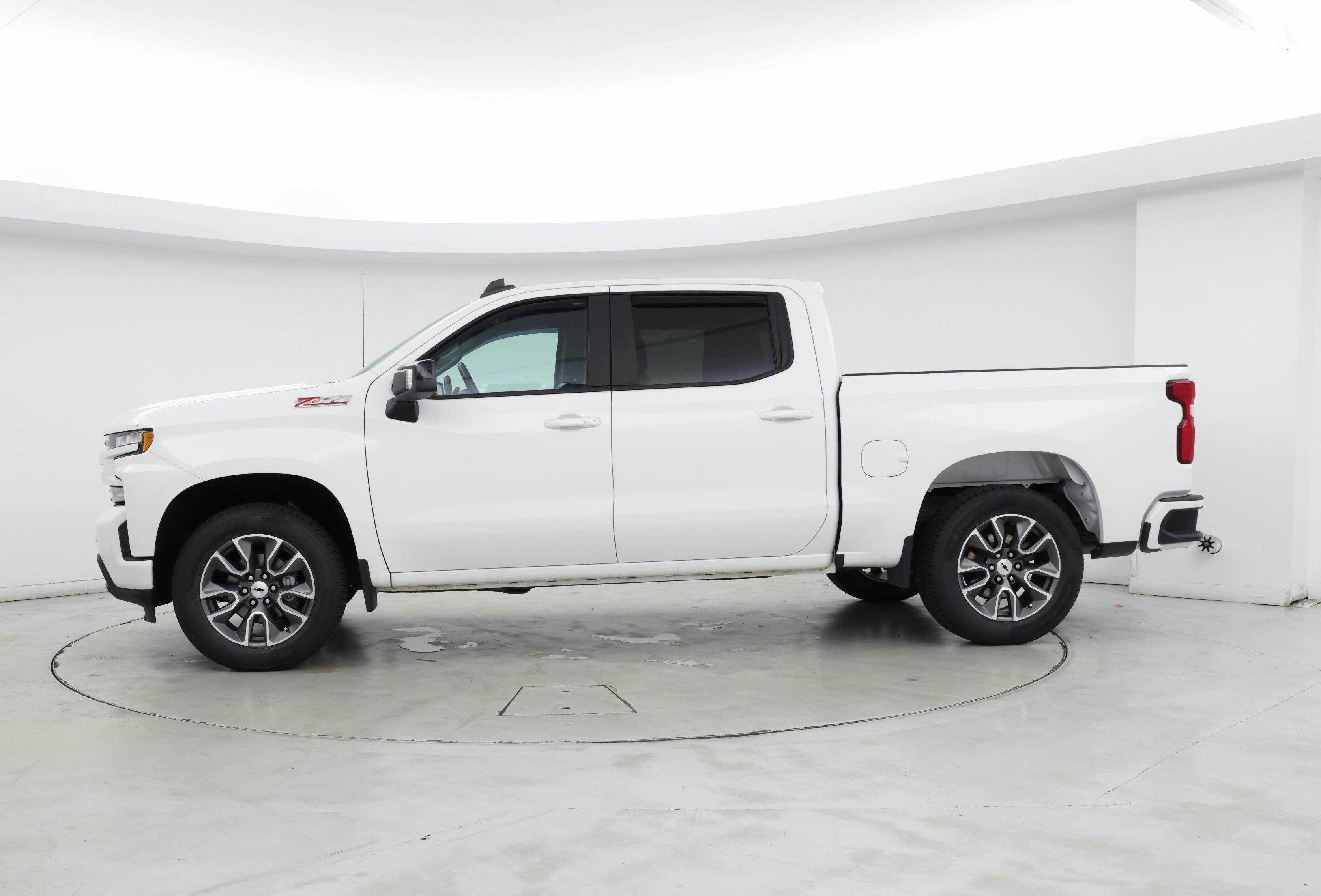 Thumbnail: 2020 Chevrolet Silverado 1500 - 3