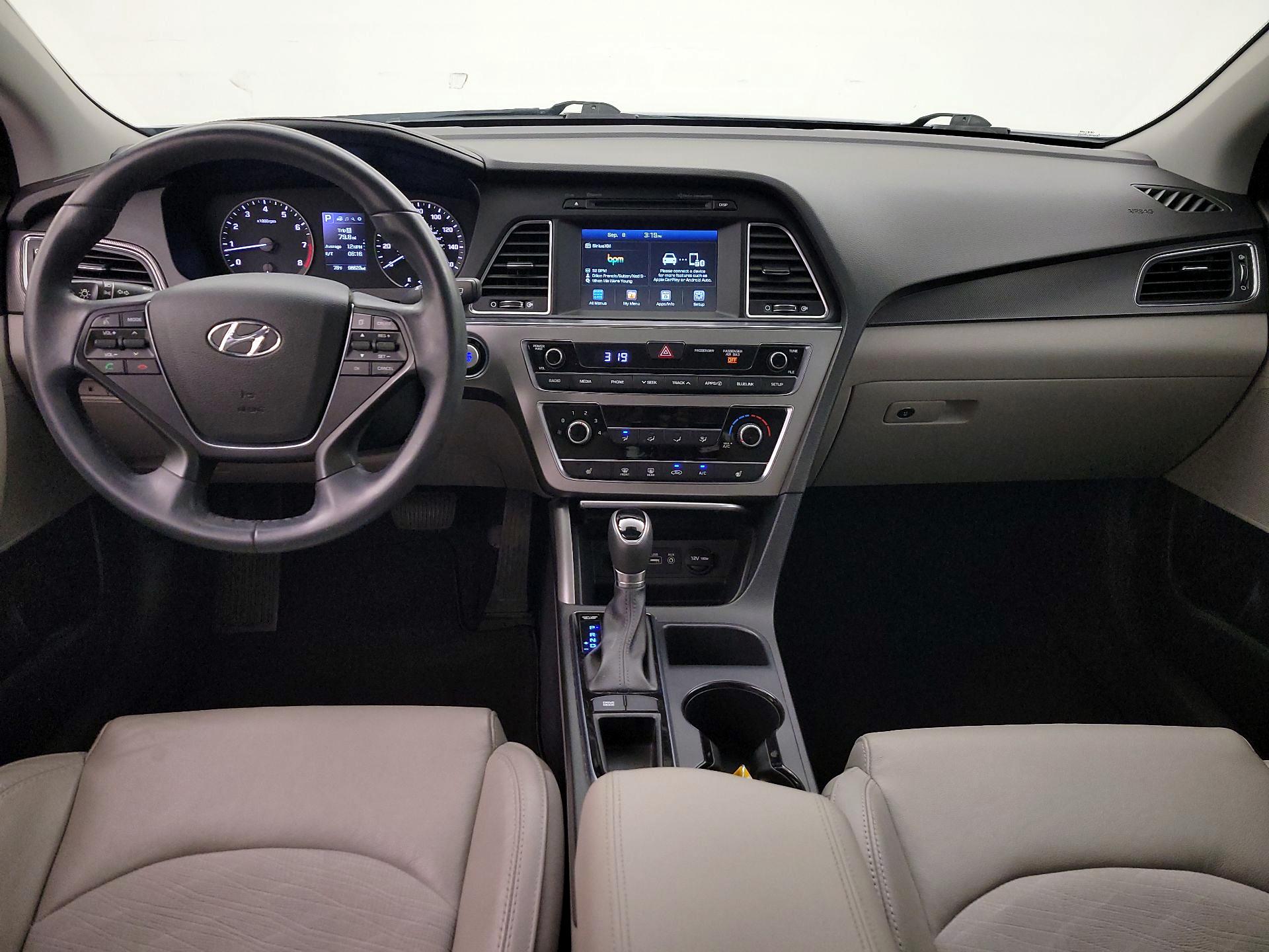 Thumbnail: 2017 Hyundai Sonata - 9