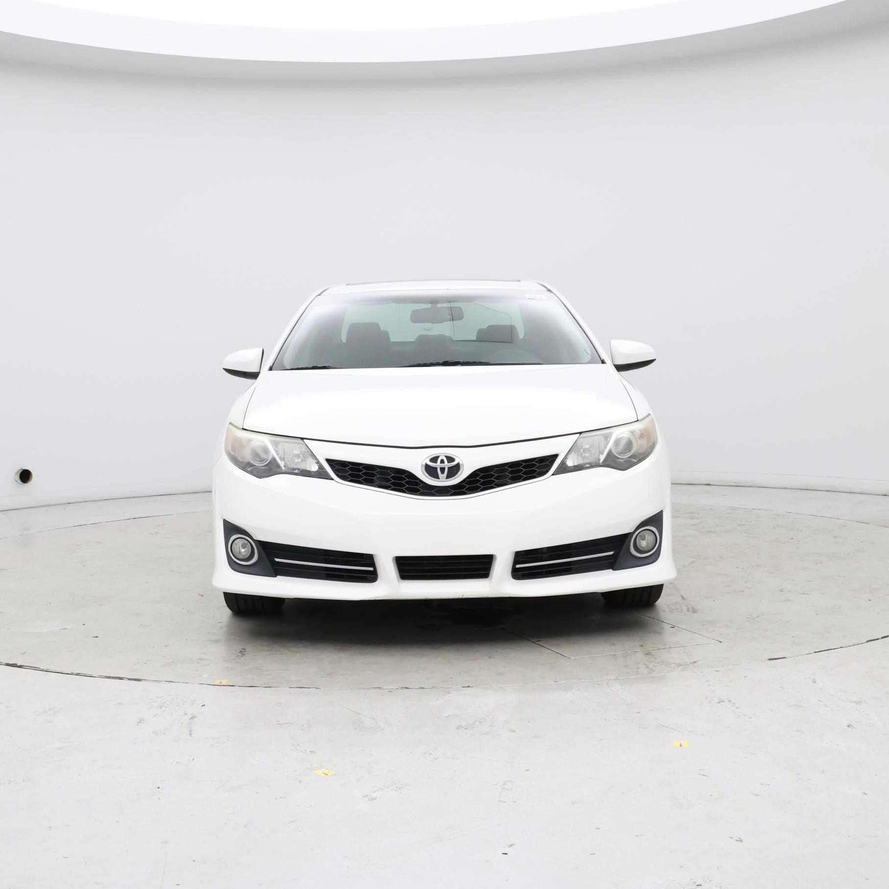 Thumbnail: 2014 Toyota Camry - 5