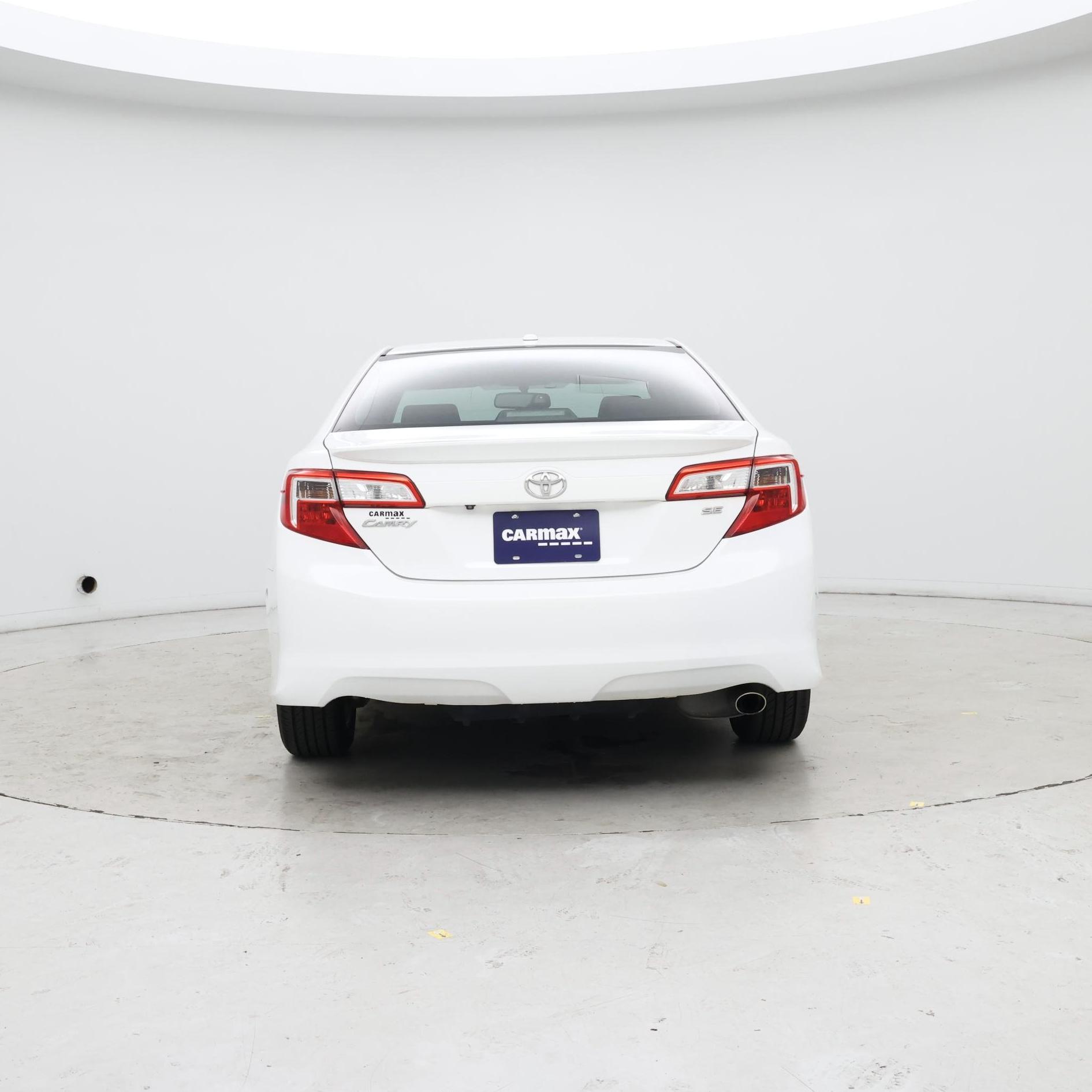 Thumbnail: 2014 Toyota Camry - 6