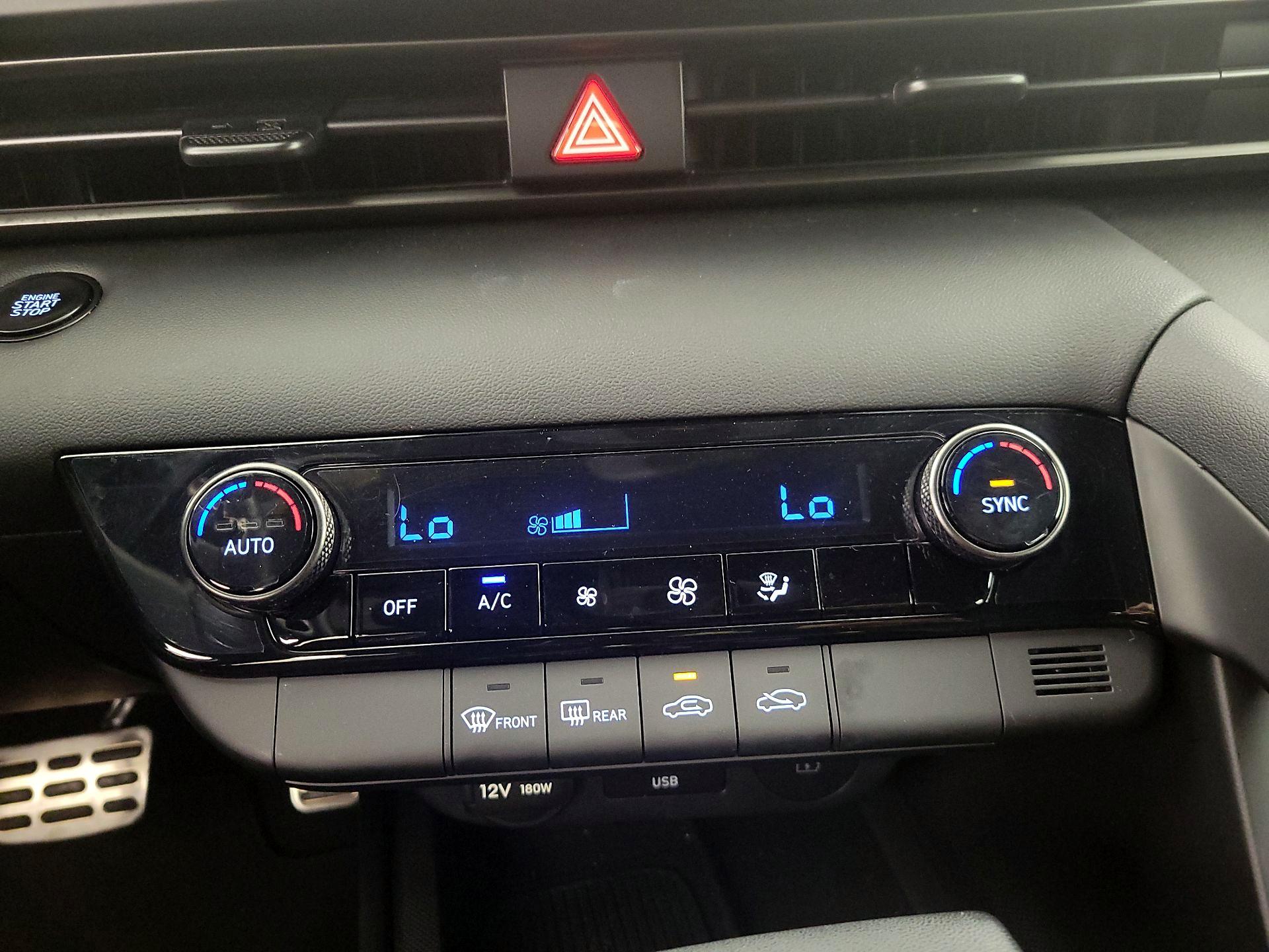 Thumbnail: 2025 Hyundai Elantra - 16