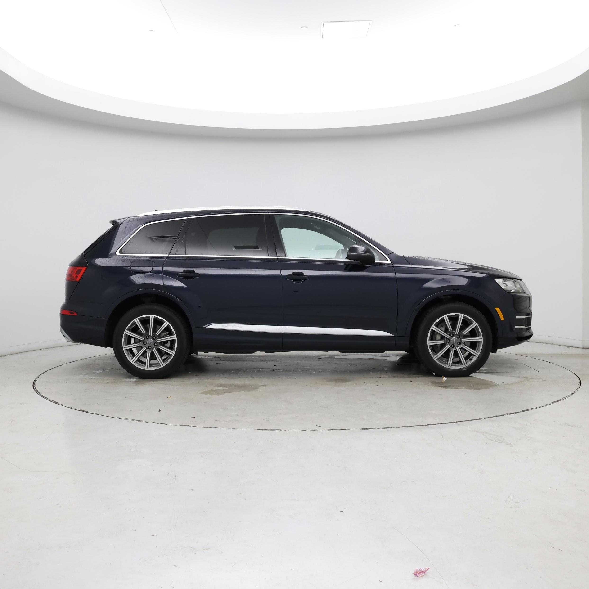Thumbnail: 2018 Audi Q7 - 7