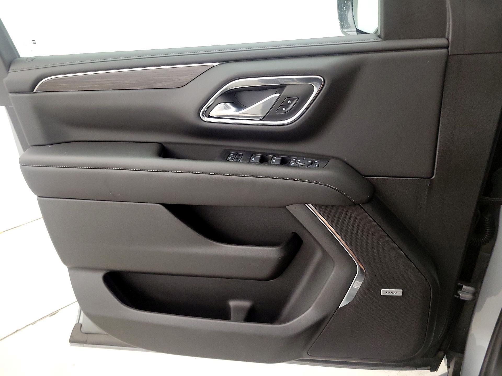 Thumbnail: 2024 Chevrolet Tahoe - 12