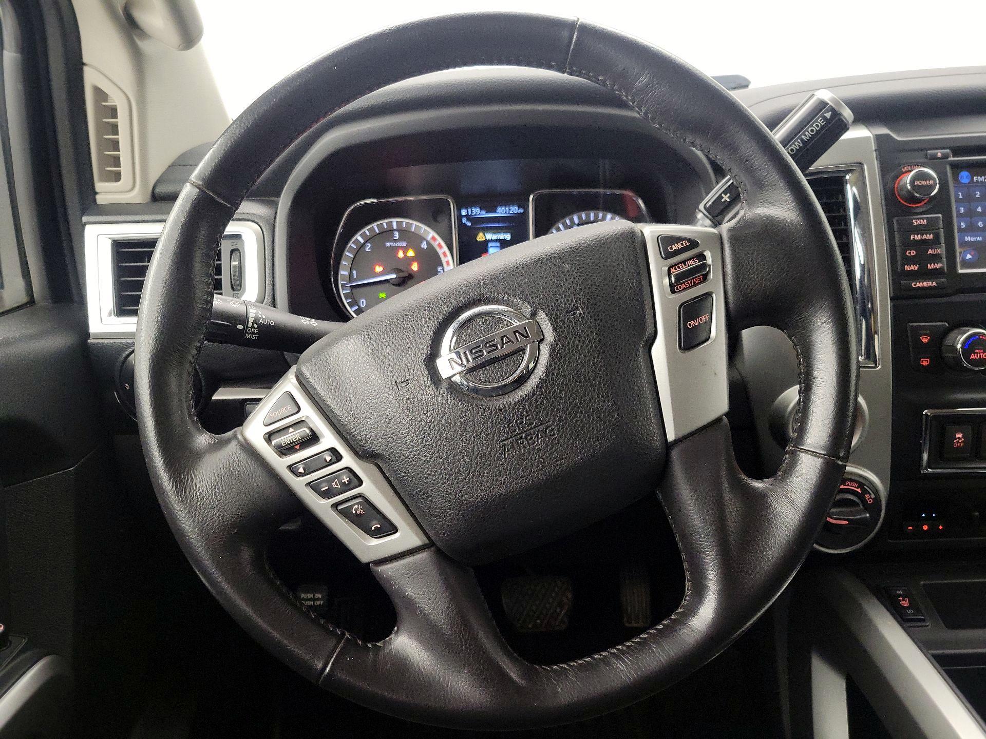 Thumbnail: 2018 Nissan Titan - 10