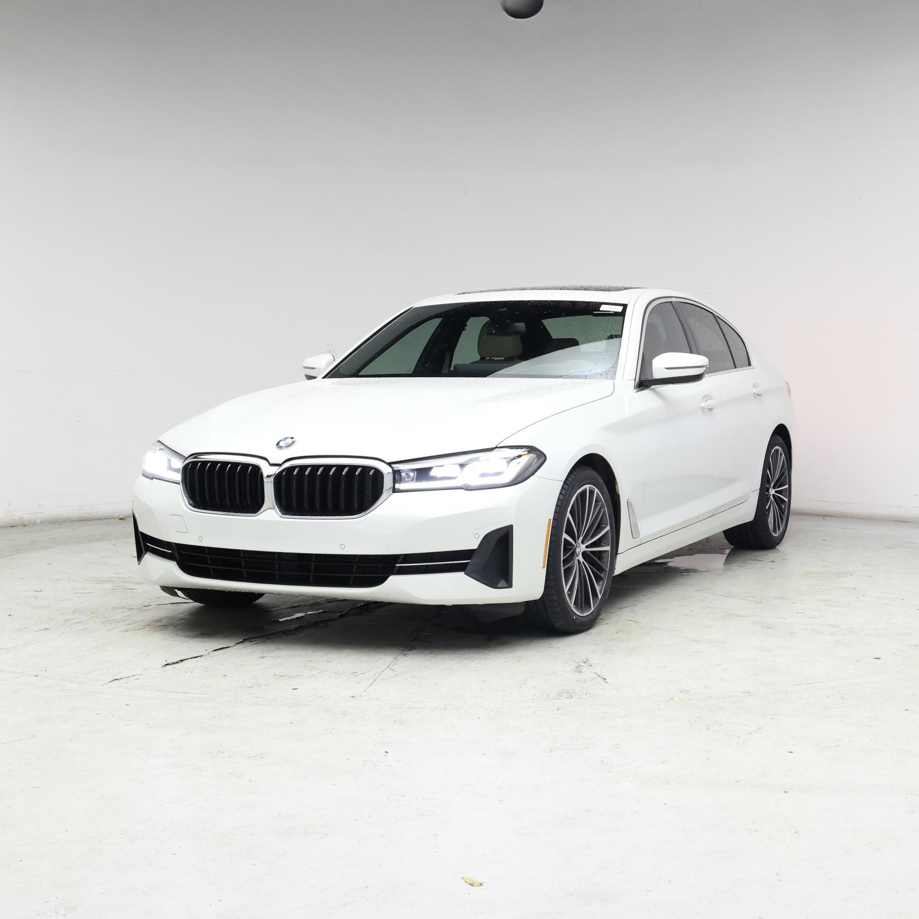Thumbnail: 2021 BMW 5 Series - 4