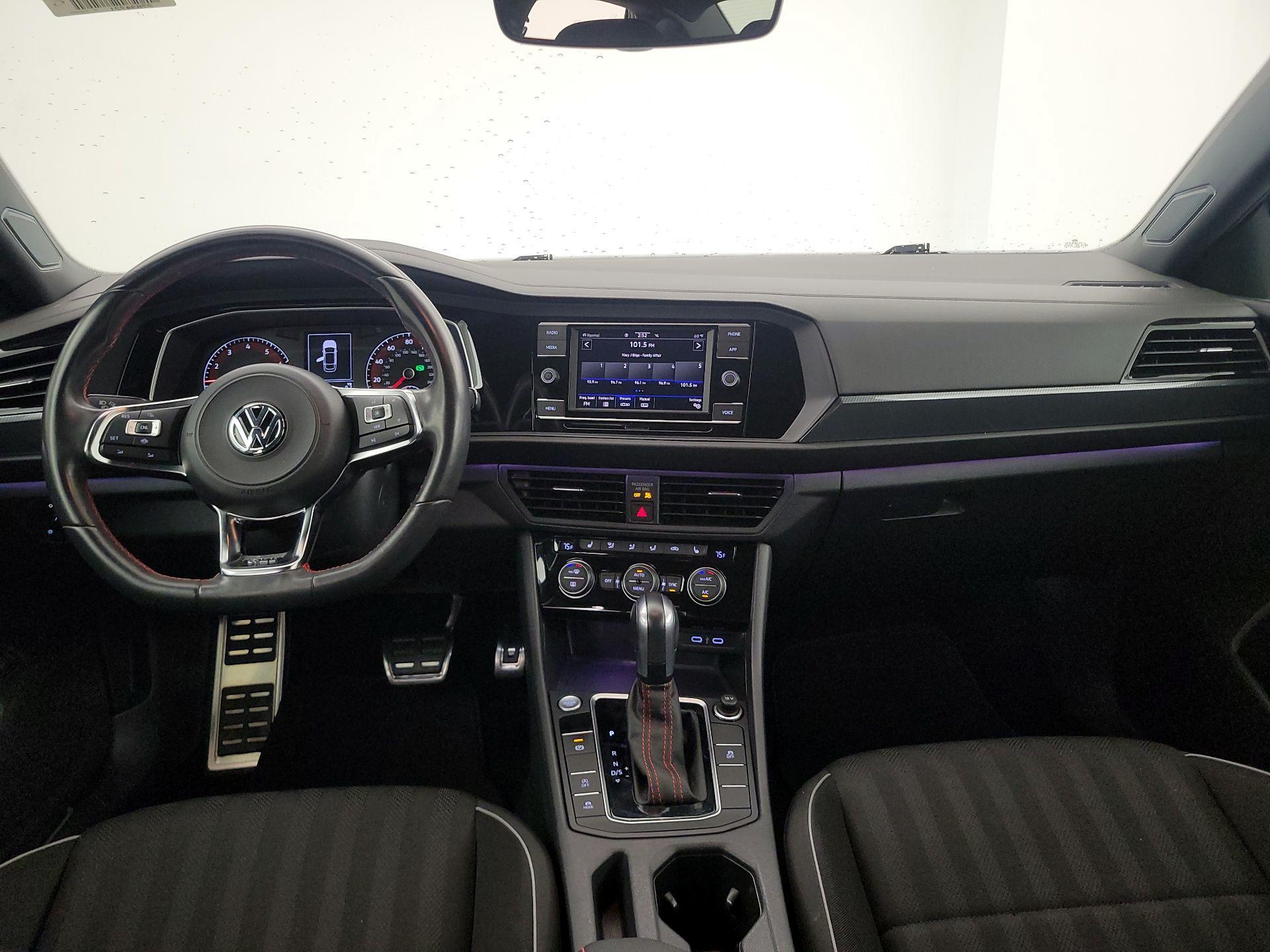 Thumbnail: 2020 Volkswagen Jetta - 9