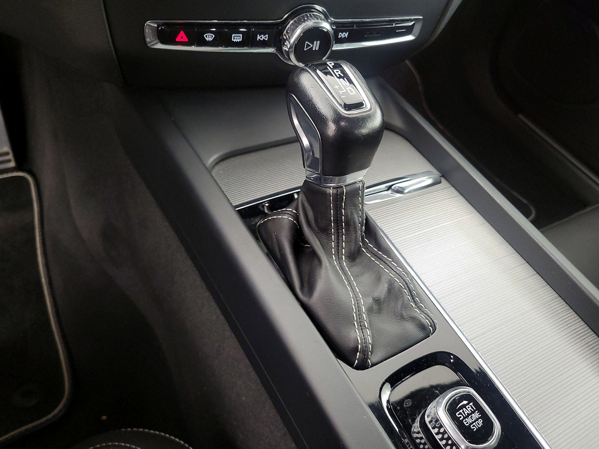 Thumbnail: 2021 Volvo S60 - 18