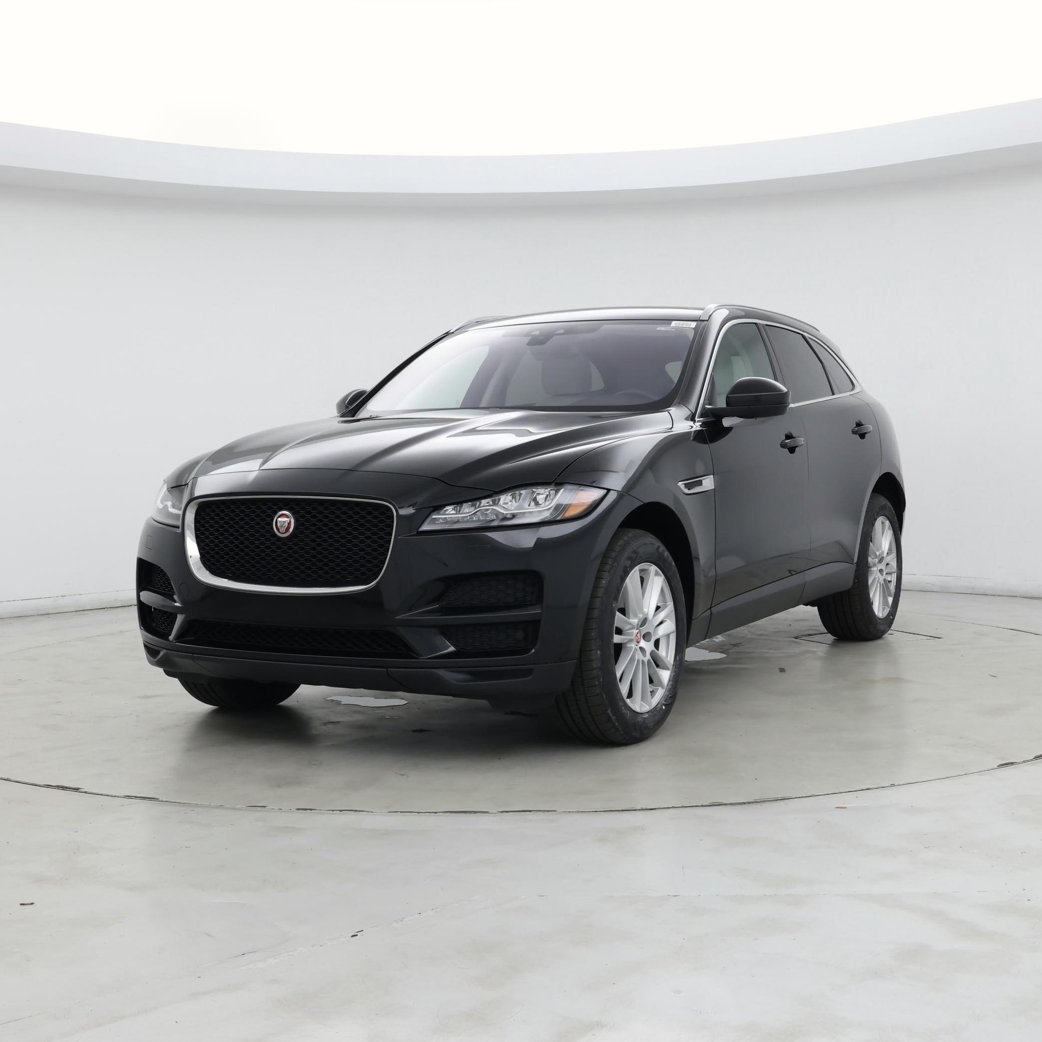 Thumbnail: 2018 Jaguar F-Pace - 4