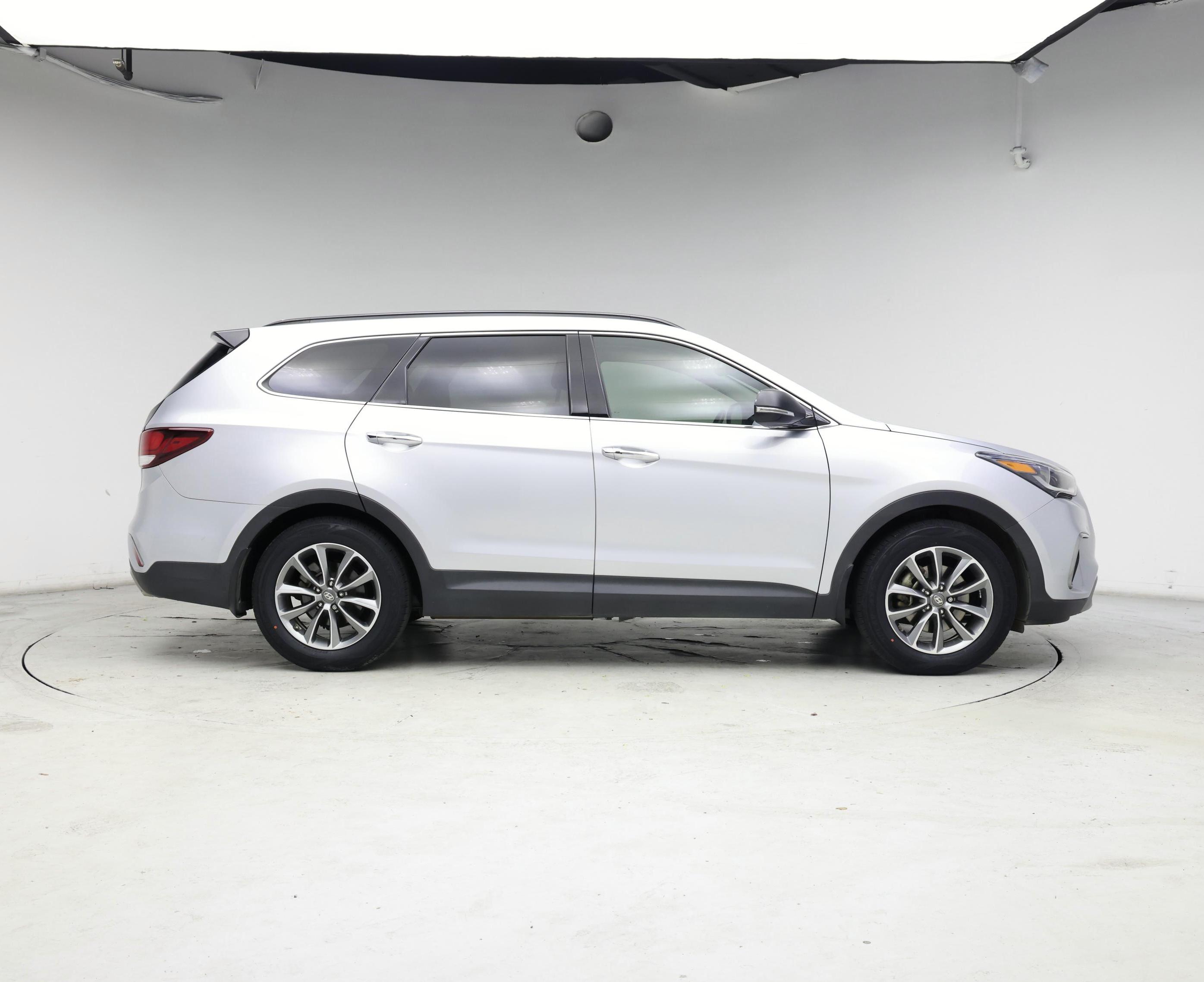 Thumbnail: 2018 Hyundai Santa Fe - 7